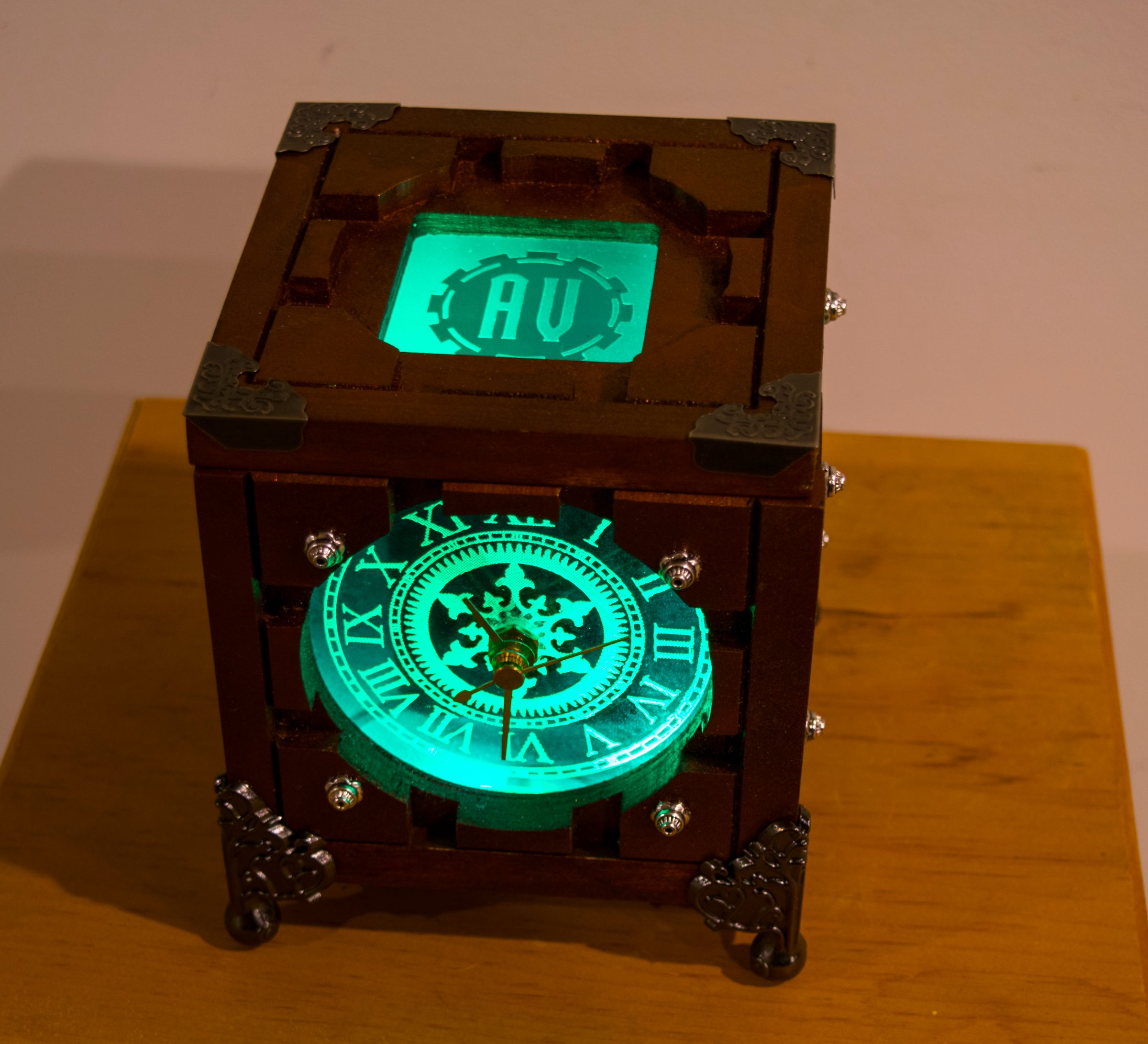 steampunk_box4.jpg