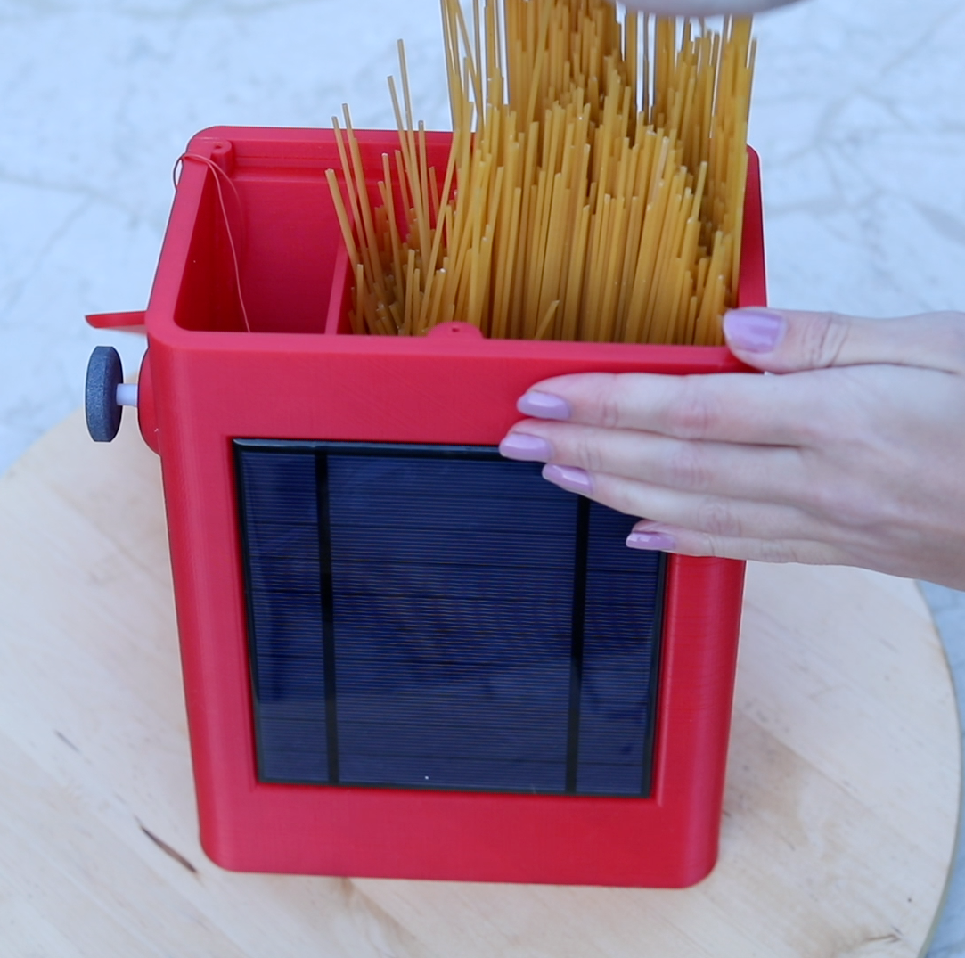 step_11_fill_with_spaghetti_and_level.png