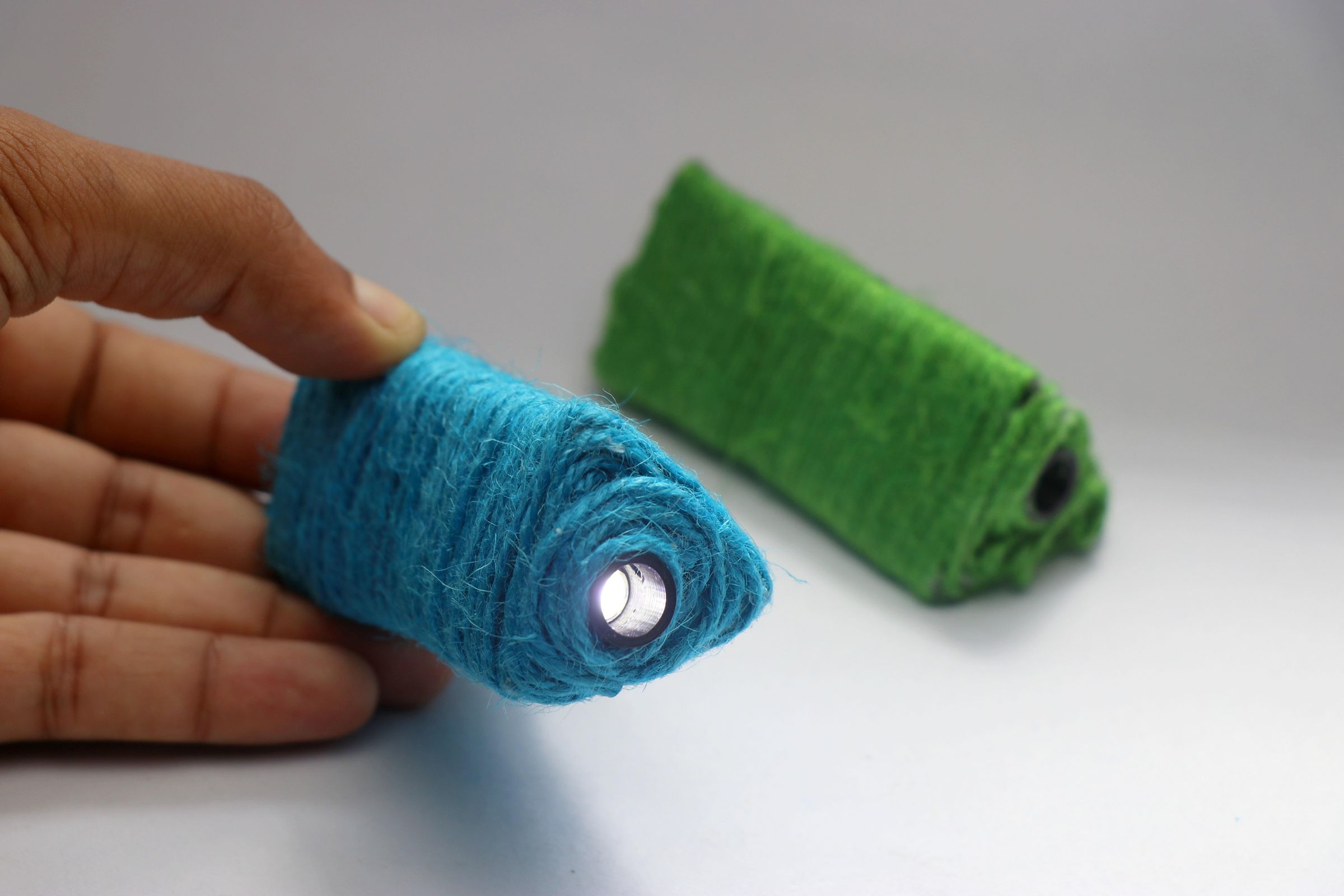 thread lamp.JPG