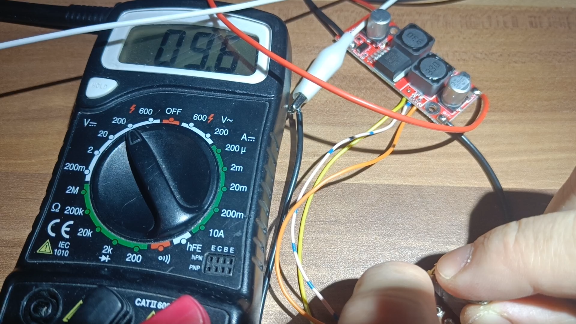 voltage_check.png
