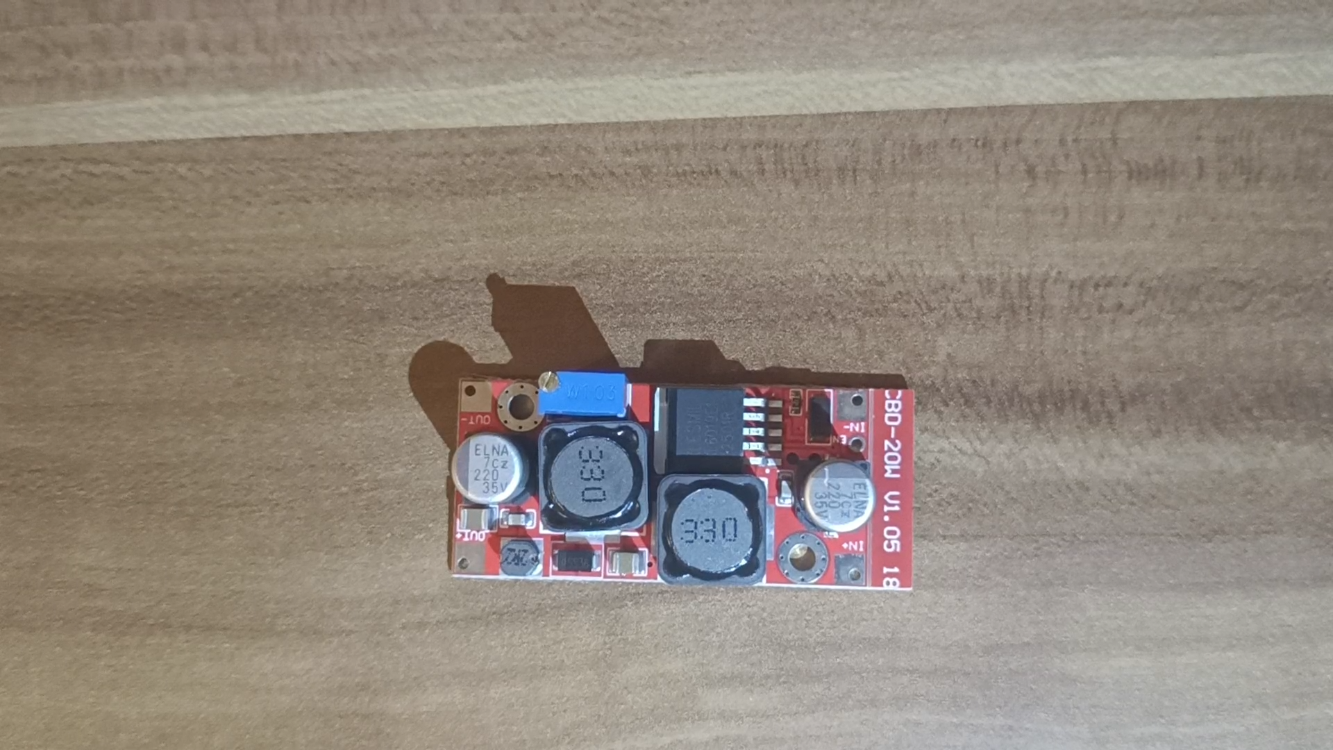 voltage_converter.png