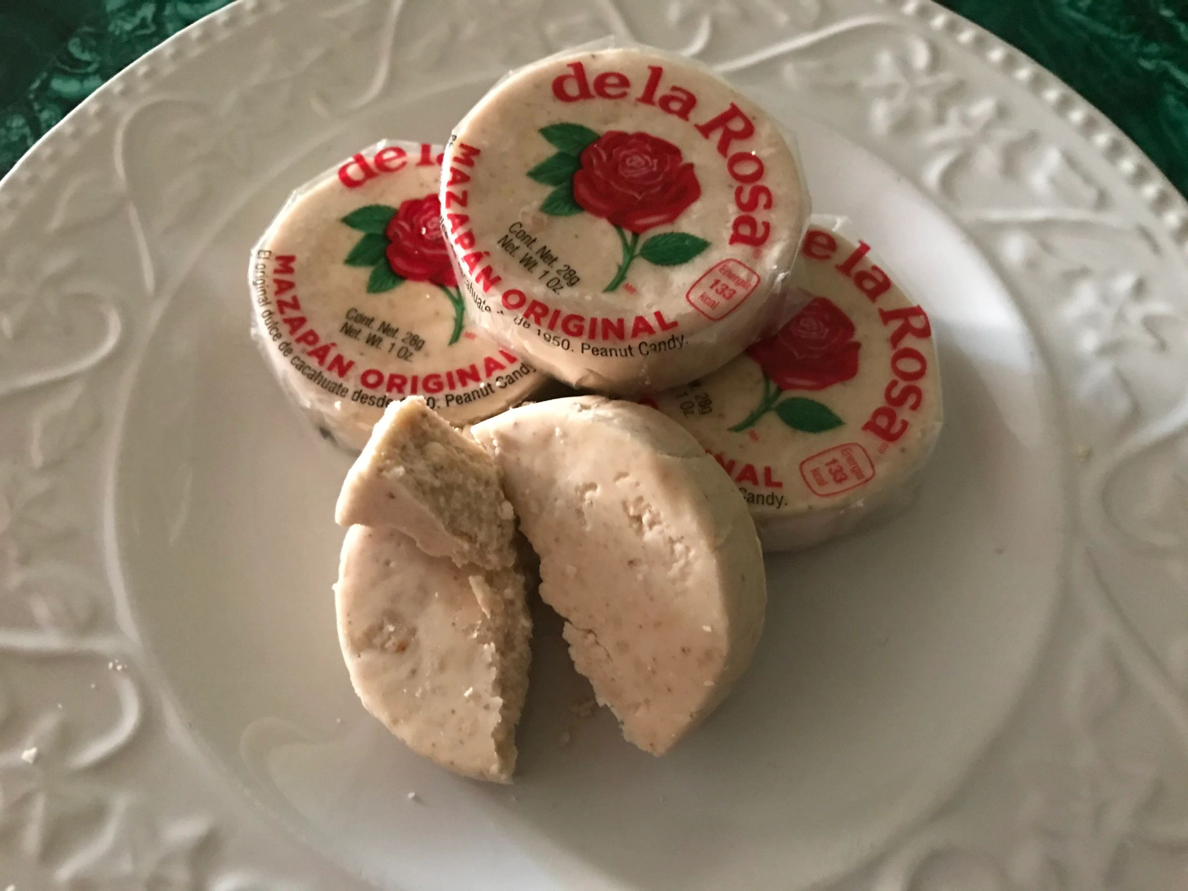 Marzipan Dispenser