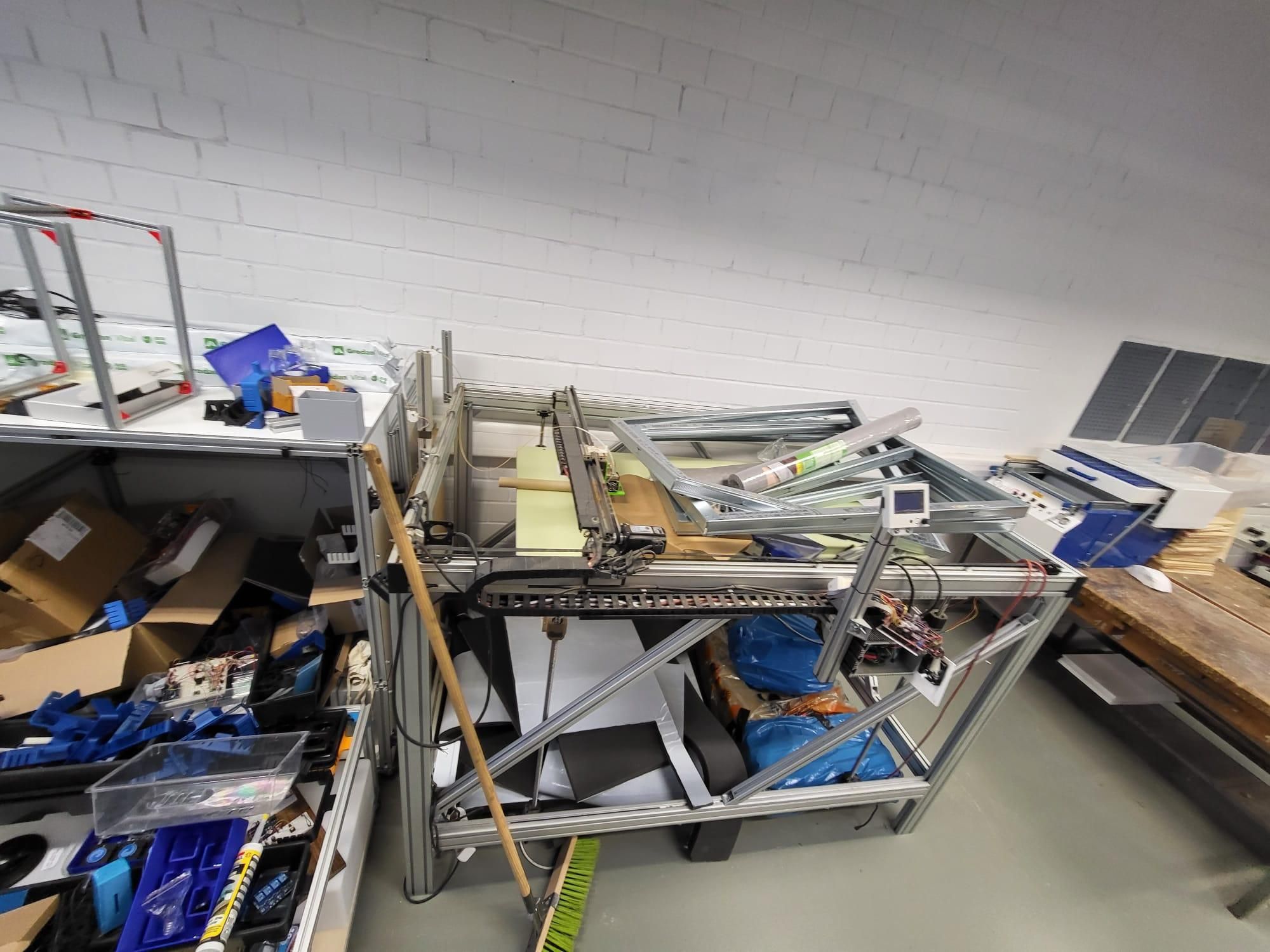 Reviving a Large-Format 3D Printer With Off-the-Shelf Electronics