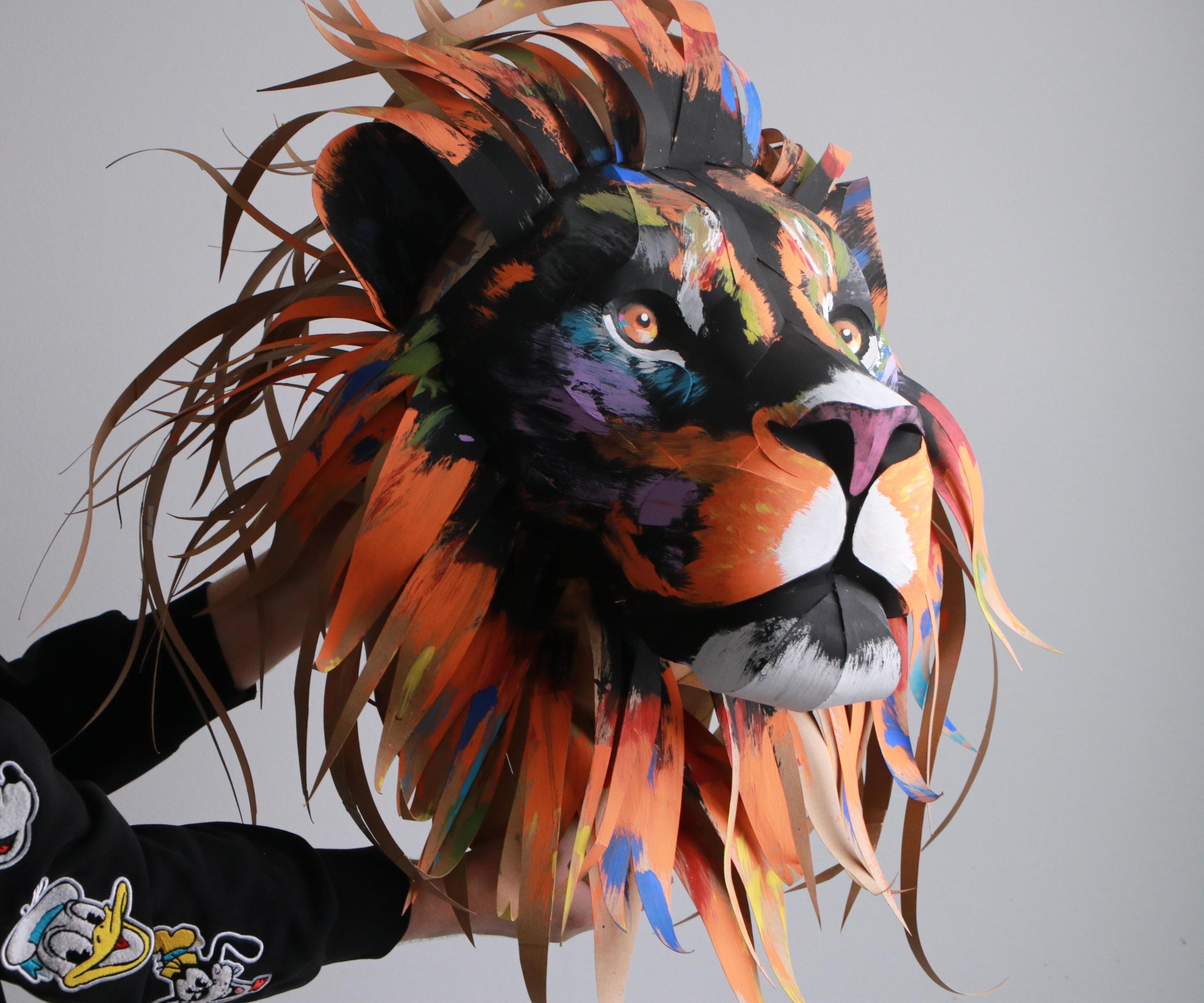 Vibrant 3D Wall Art: the Lion's Head – a Modern Craft, Made From Cardboard With Easy Painting