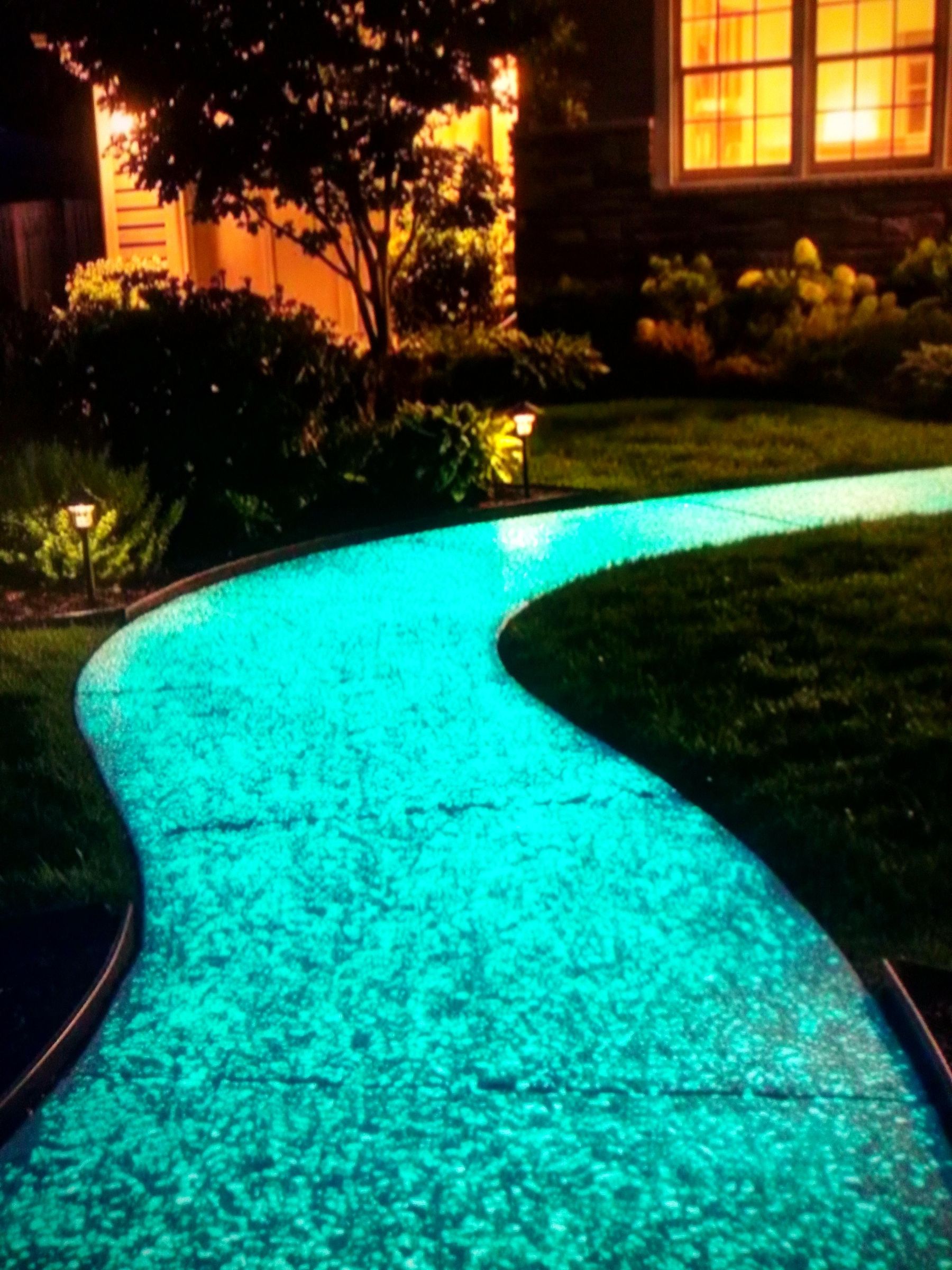 DIY Glow-in-the-Dark Concrete Walkway