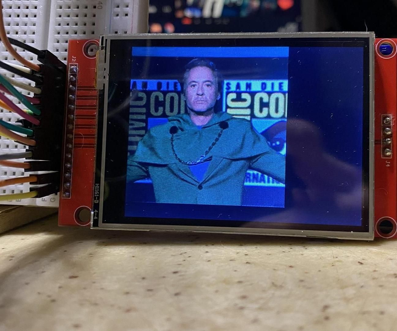 I Build DIY ESP32-S3 Touch UI GIF Player Using With ILI9341 and Sd Card