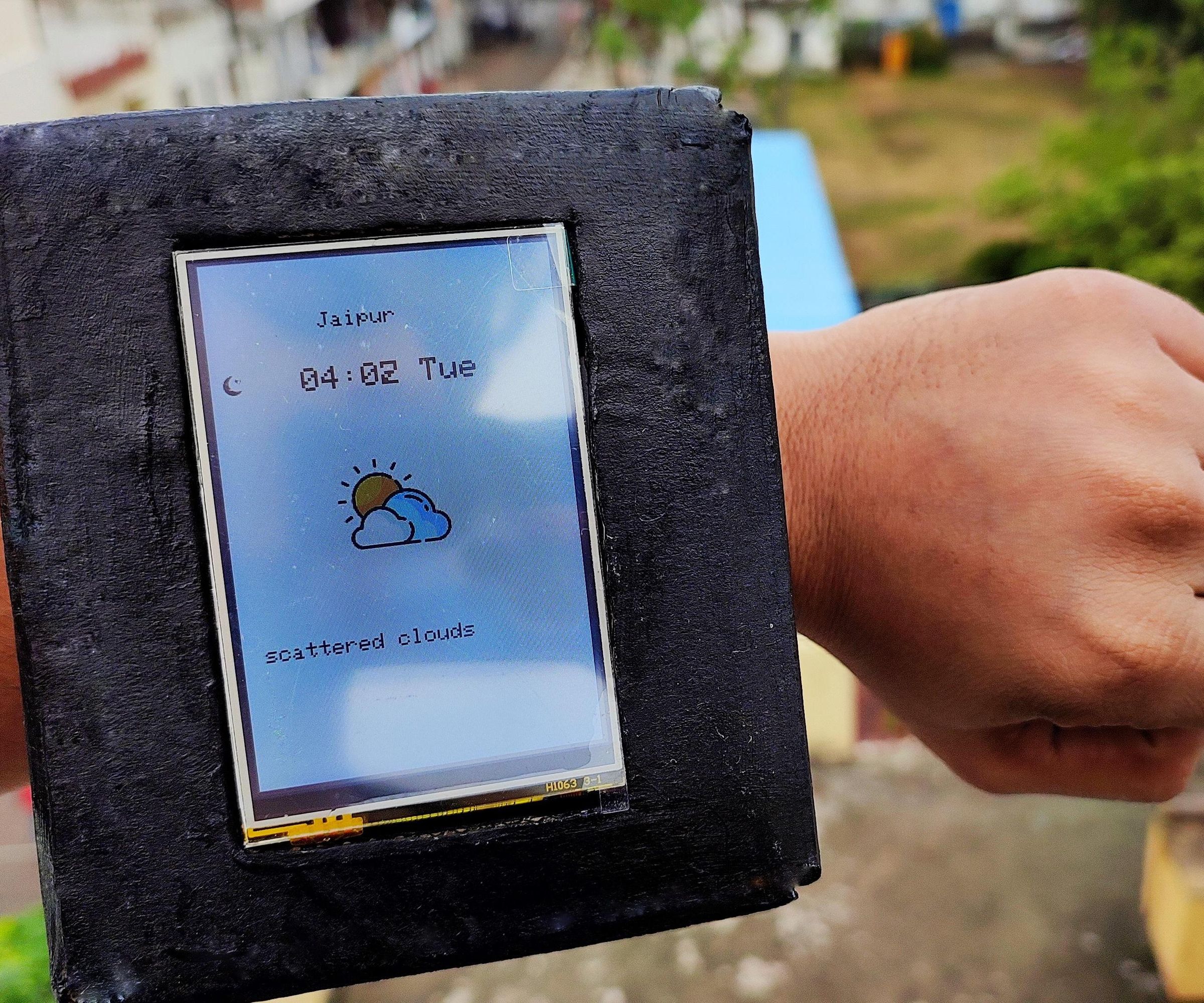 Giant Smart Watch
