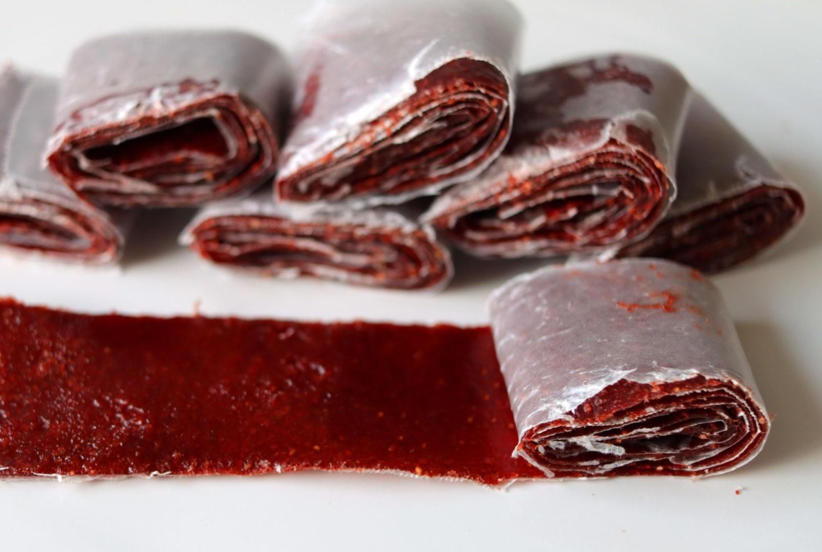 Strawberry Fruit Leather and Rollups Only 3 Ingredients and No Dehydrator!