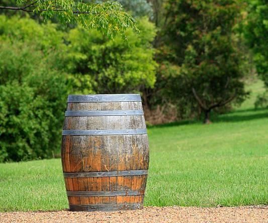 Resin Wood Wall Clock Out of Whiskey Barrel