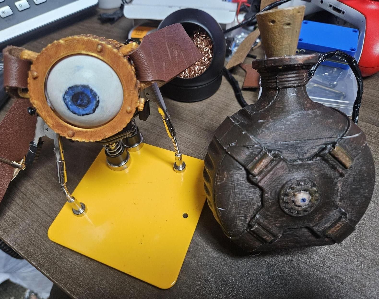 Madeye Moody Motorized Eye 2 Axis With Hip Flask Controller