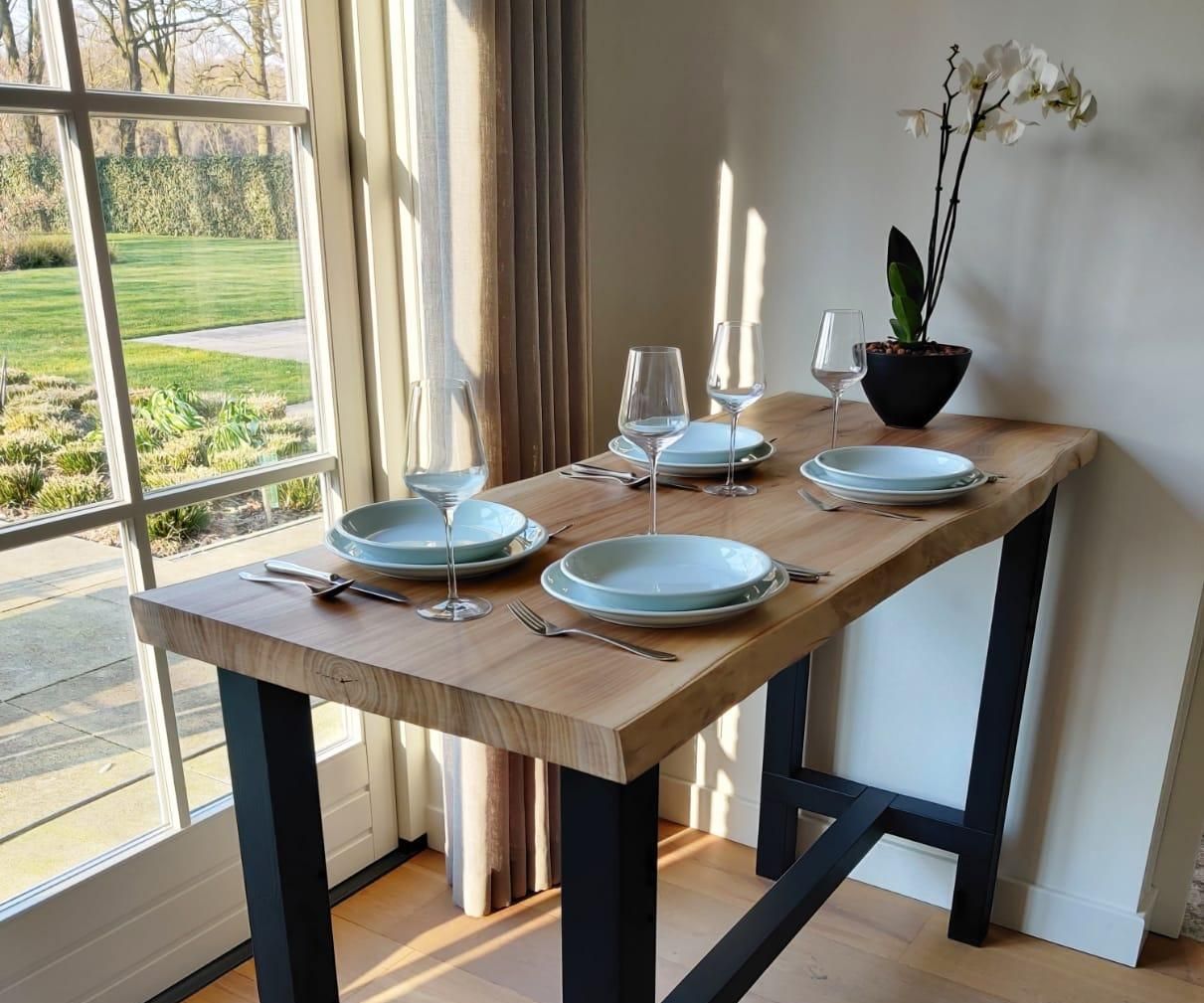 Bar-table