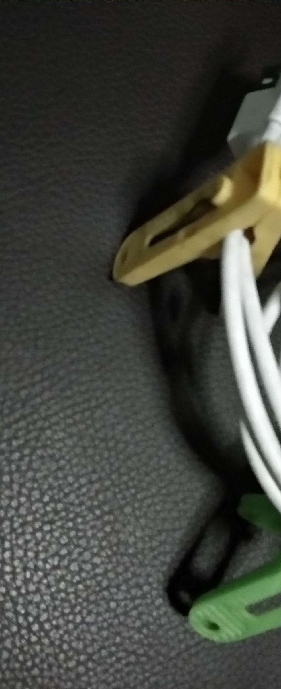 Wire holder