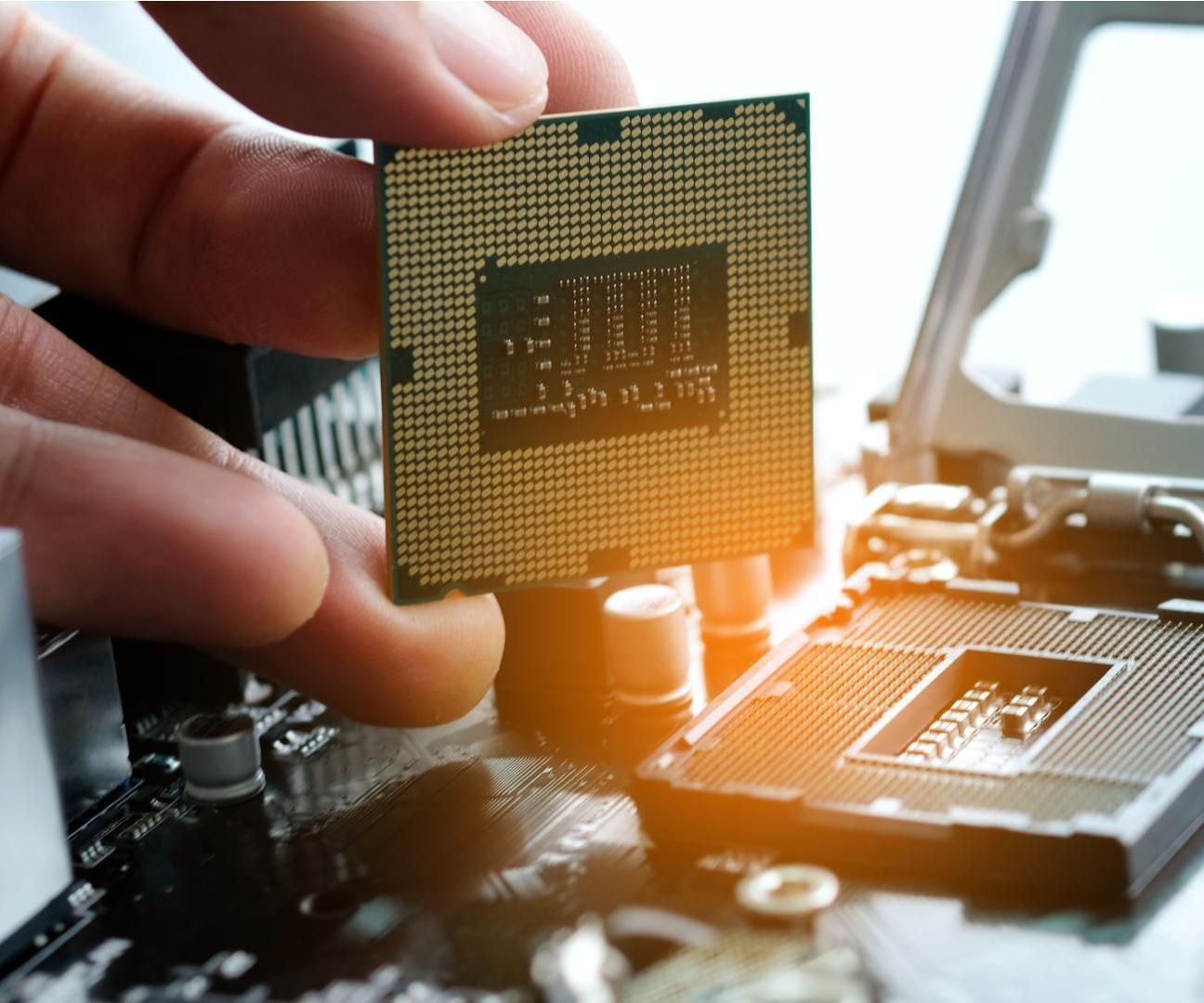 Installing CPU