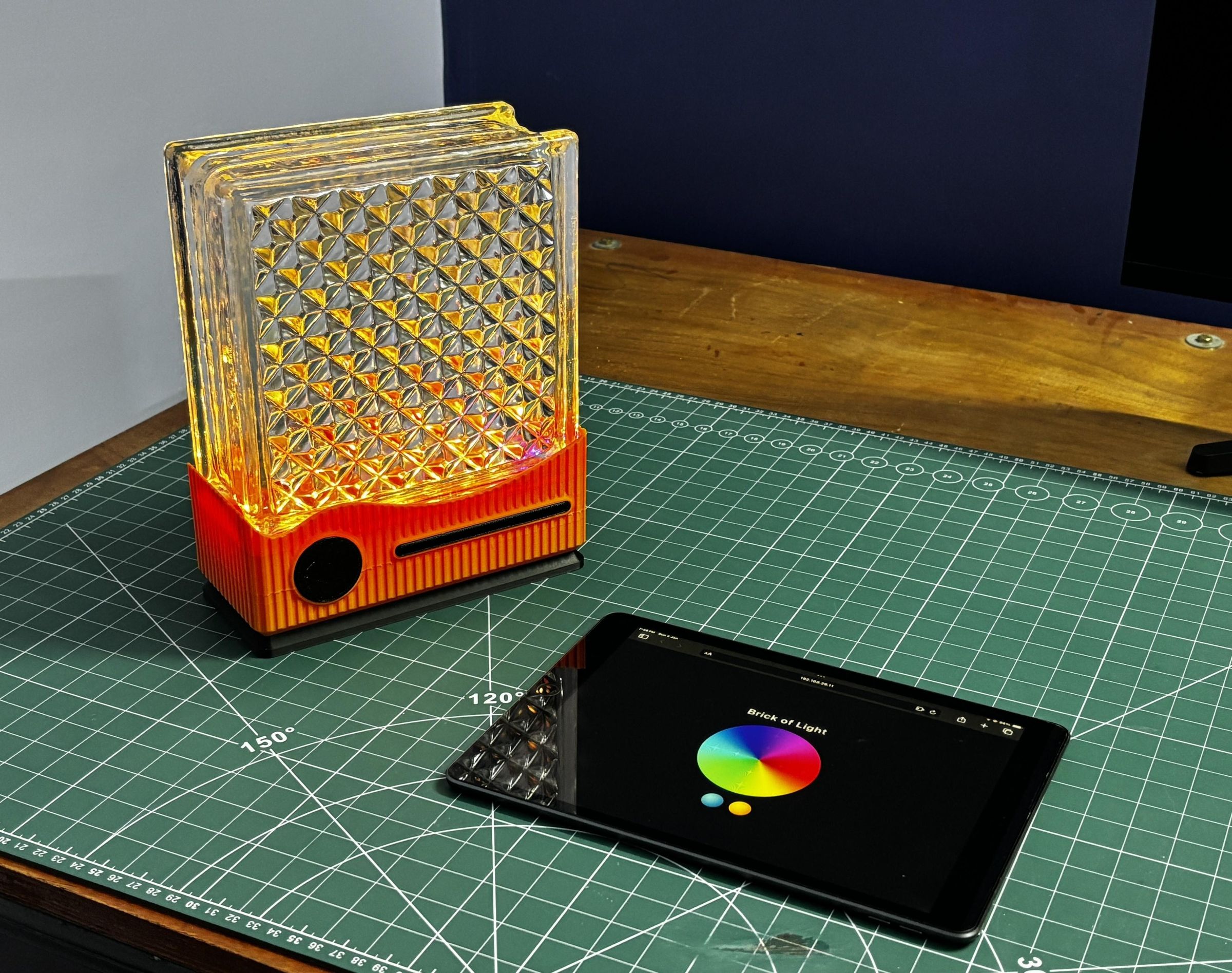 LIGHT BLOCK- Smart Lamp