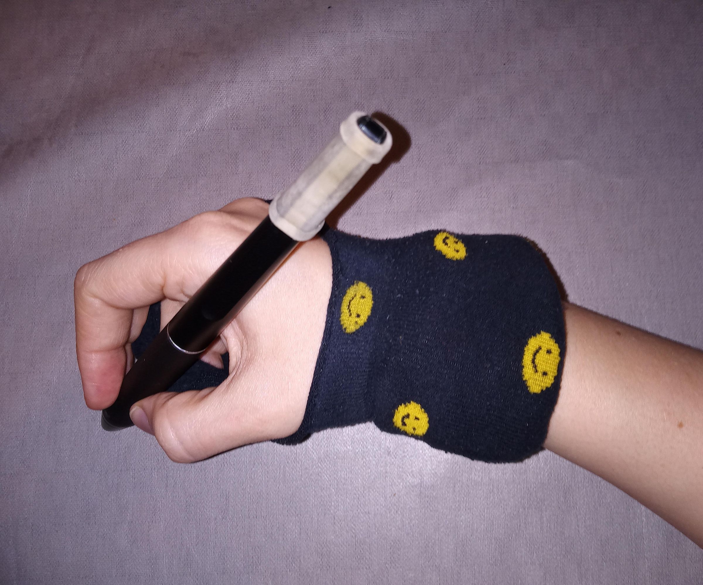 Ultra Comfort Artist Glove, Upcycled Old Sock, Unique Design, Tablet Glove, No Sew, With Wrist Support