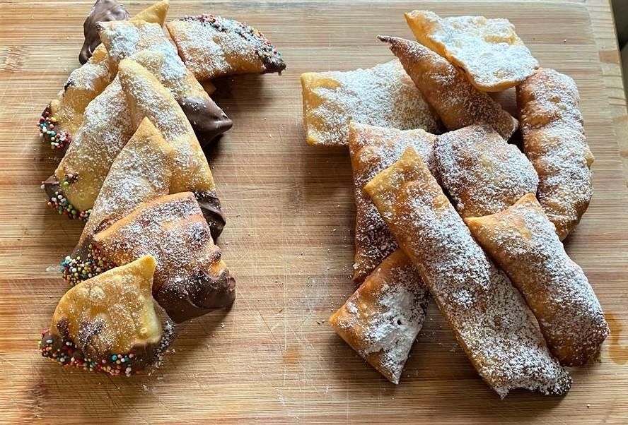 Carnival Fritters