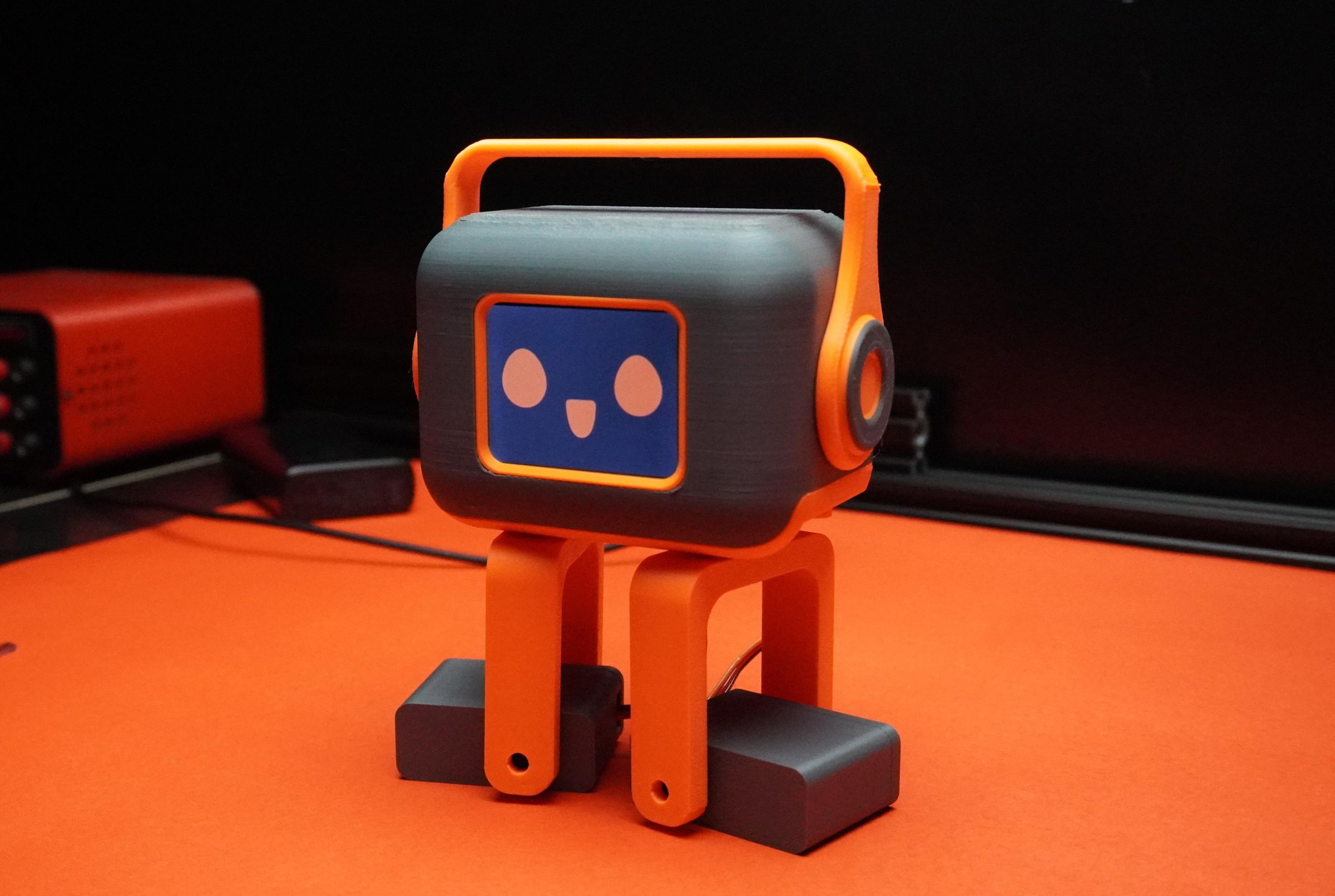 Tillu - the Robot