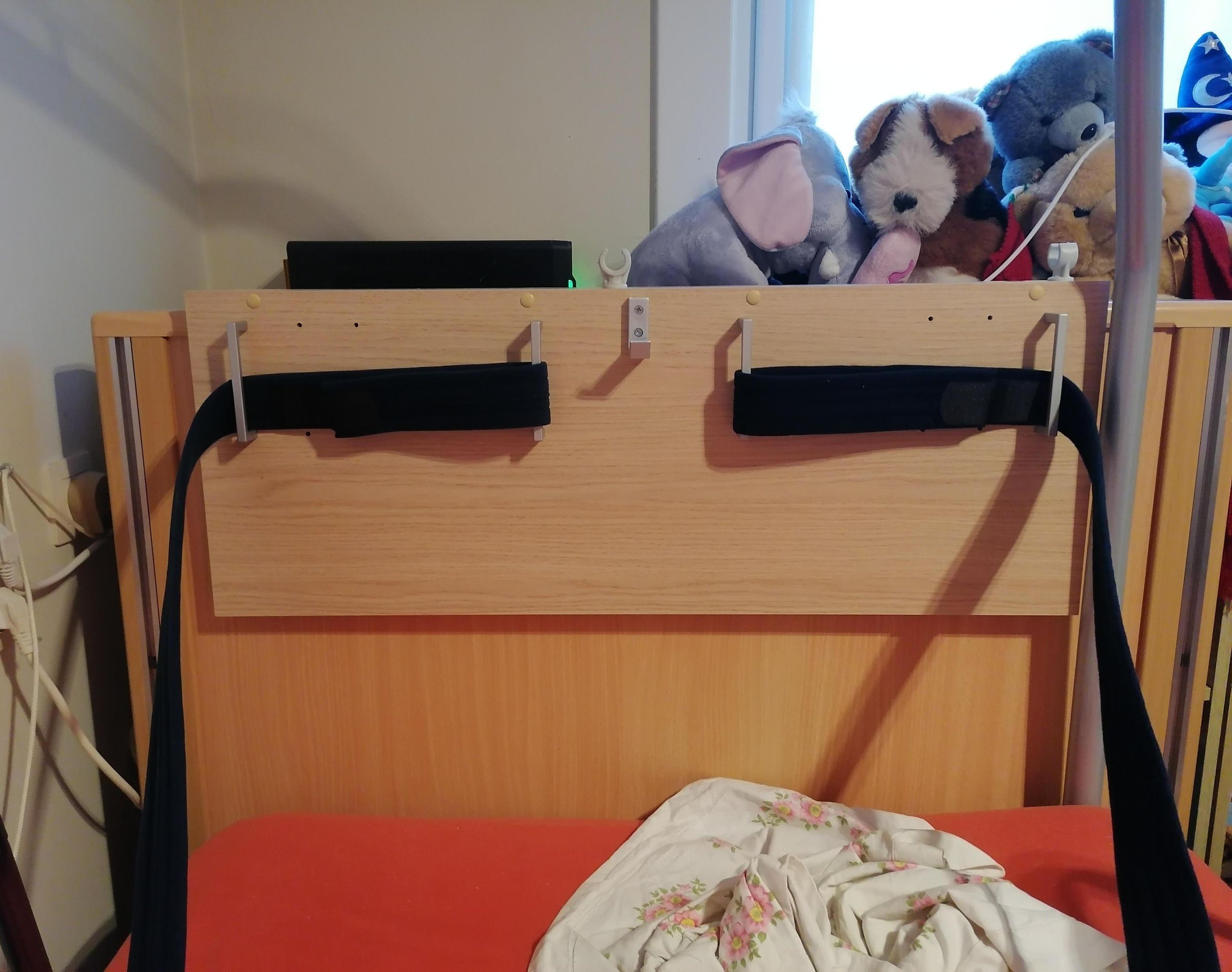 D4E1 Bed Sheet Aid