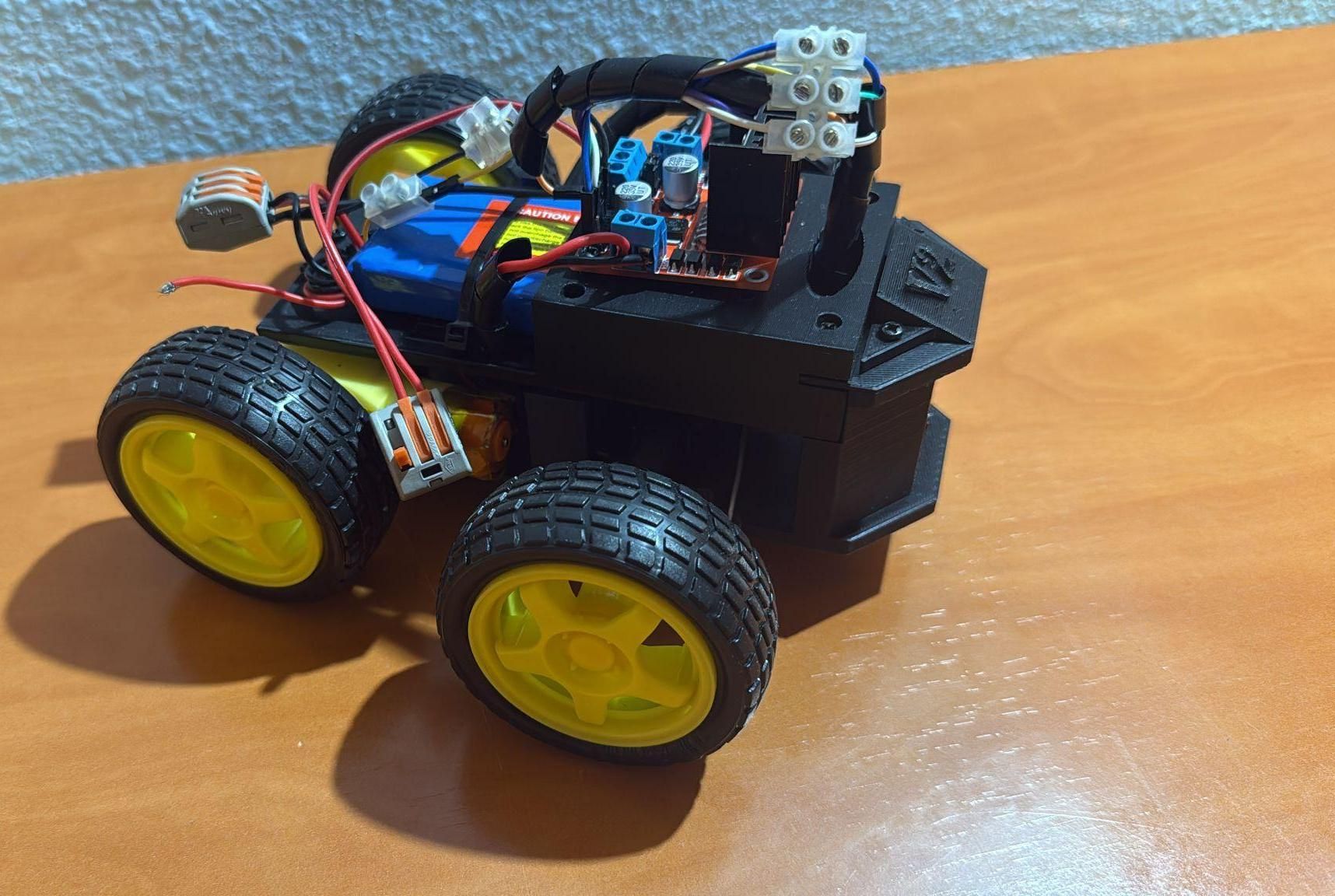 Esp-32 Cam Video-Rover