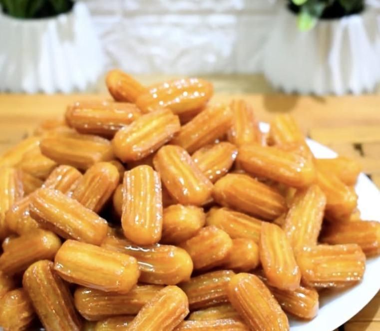 How to Make Balah El Sham (Sweet Mini Churros)