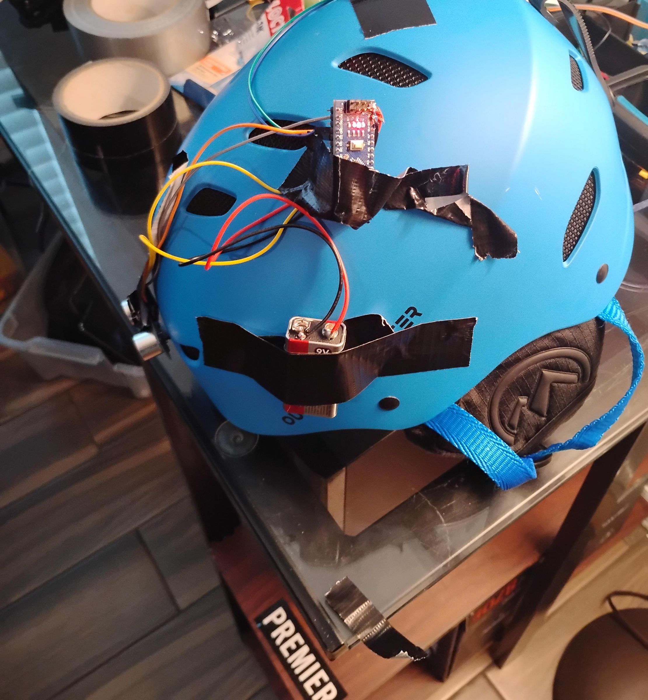 KEEP YOUR SPACE Hat