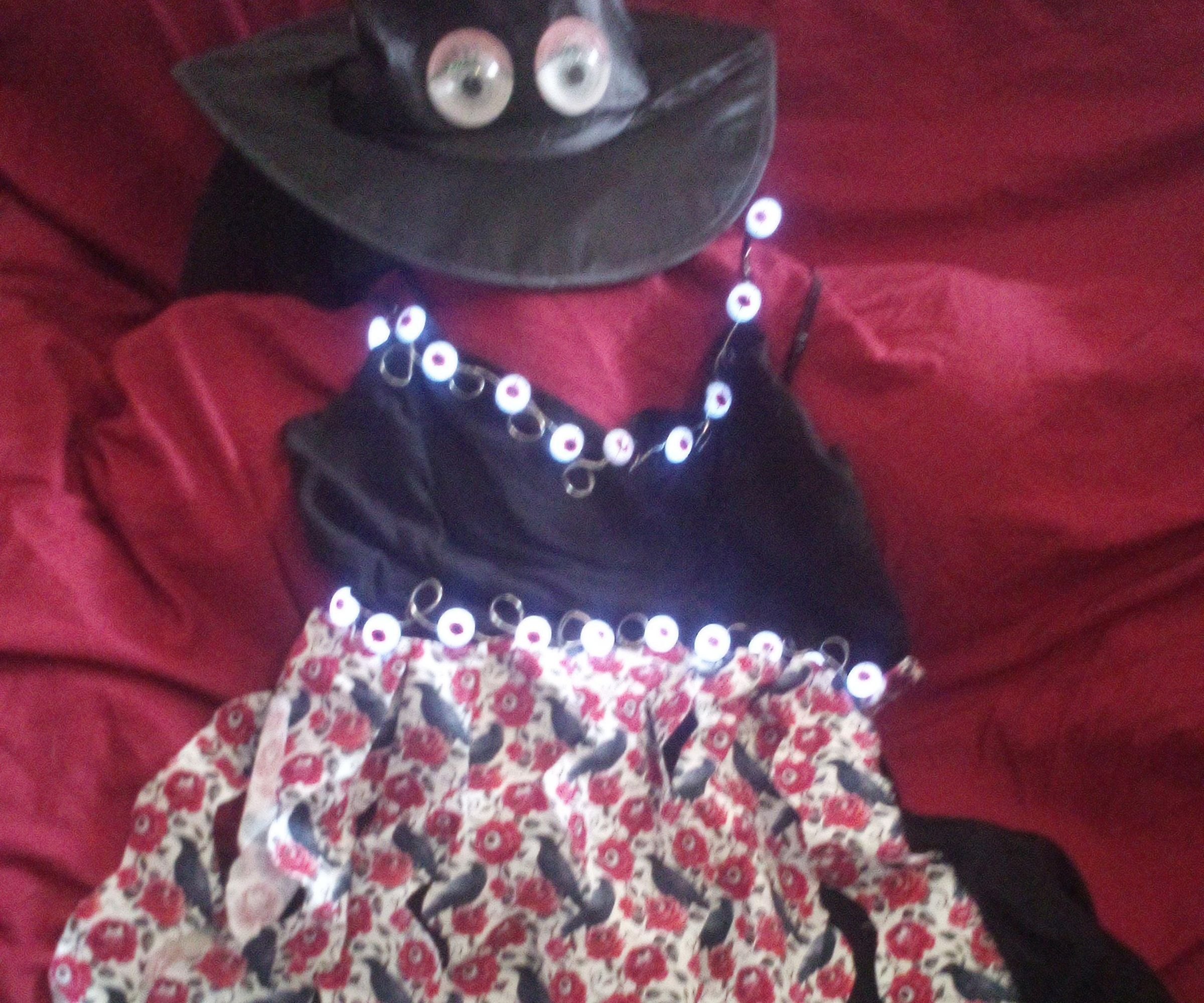 Easy See Witch Costume
