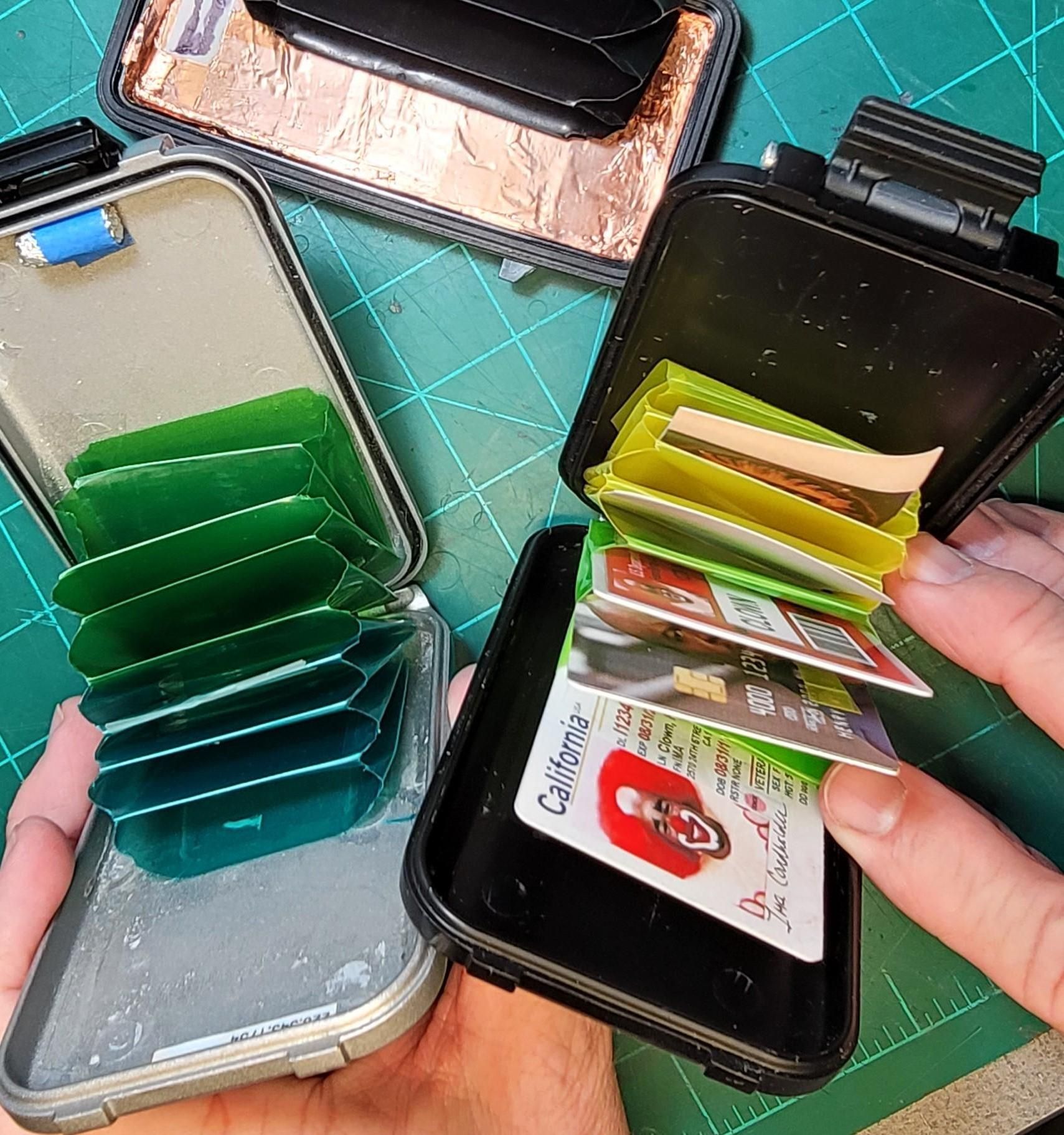 Improved Pelican G5 Wallet Card Index Mod