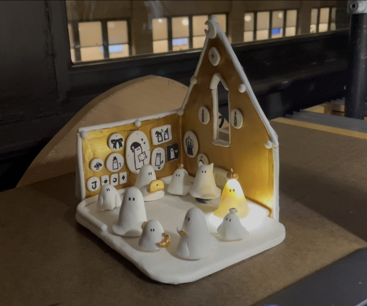 Air Dry Clay Ghost Haunted House Pomodoro