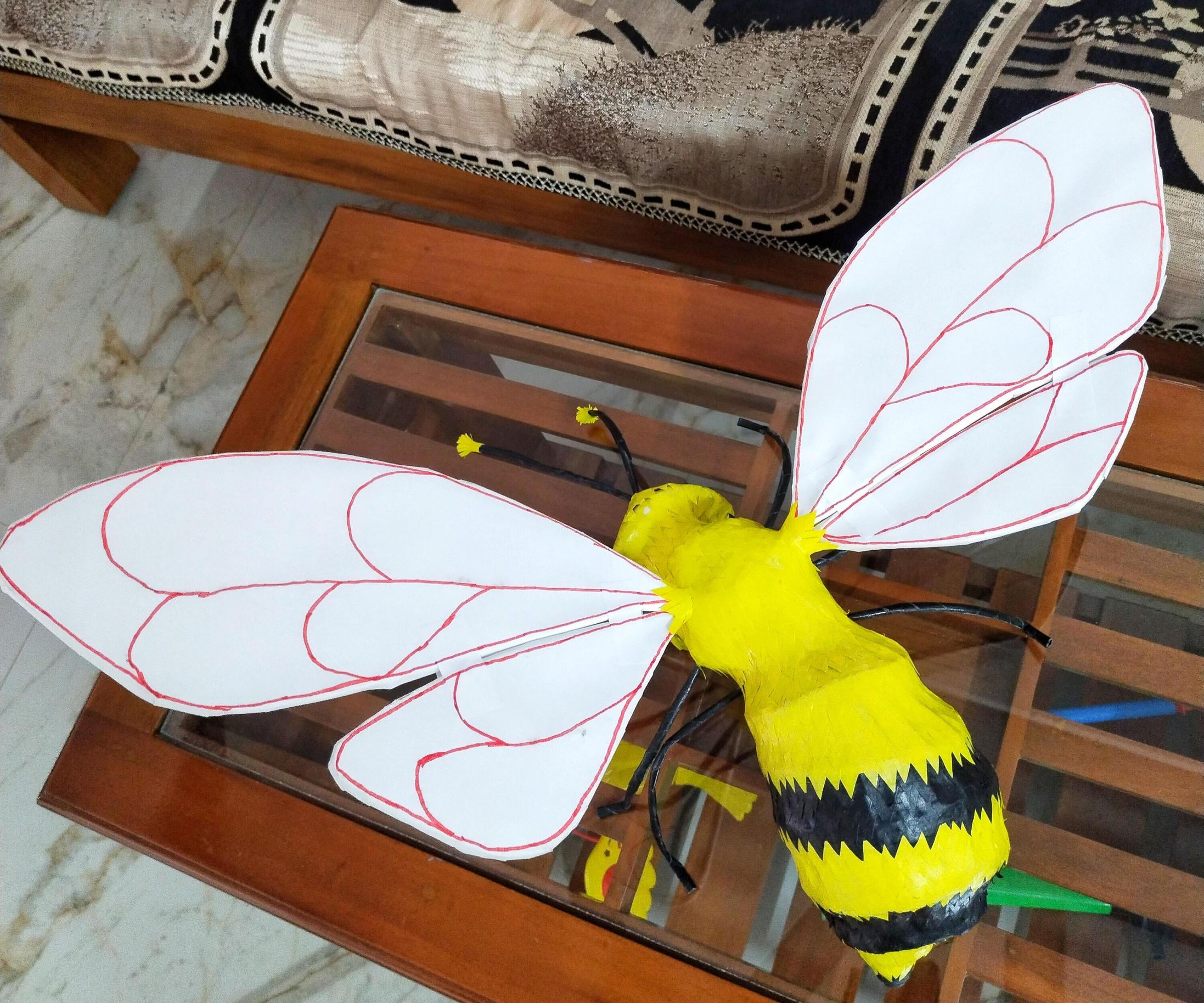 A PORTABLE HONEY BEE