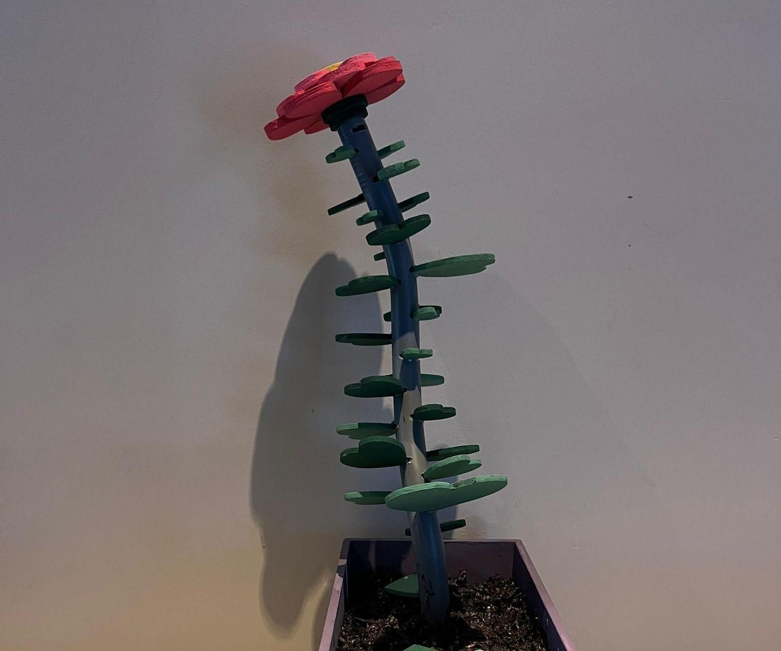Nachtlampje in De Vorm Van Een Plant Met Microbit