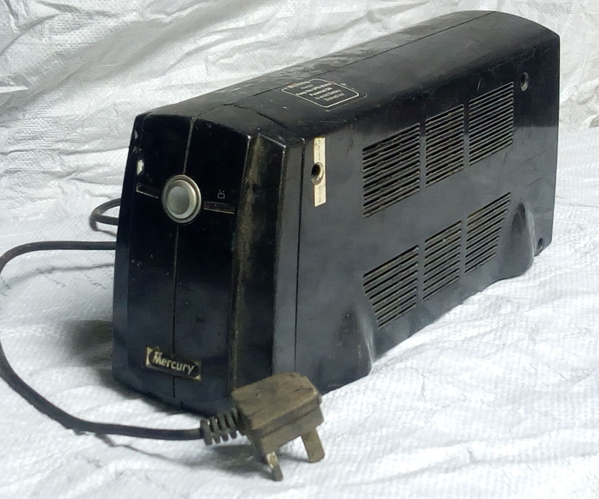 Repurposing a Ups; Making an Inverter the Easy Way.