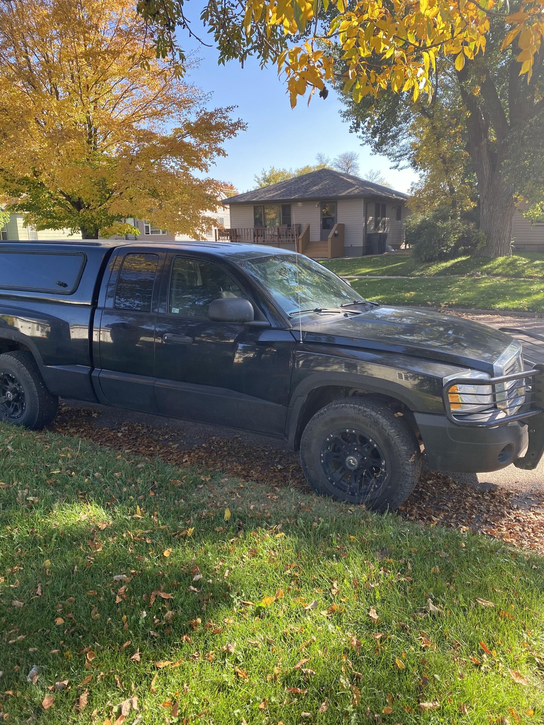 How to Shift a Manual Transmission With and Without the Clutch
