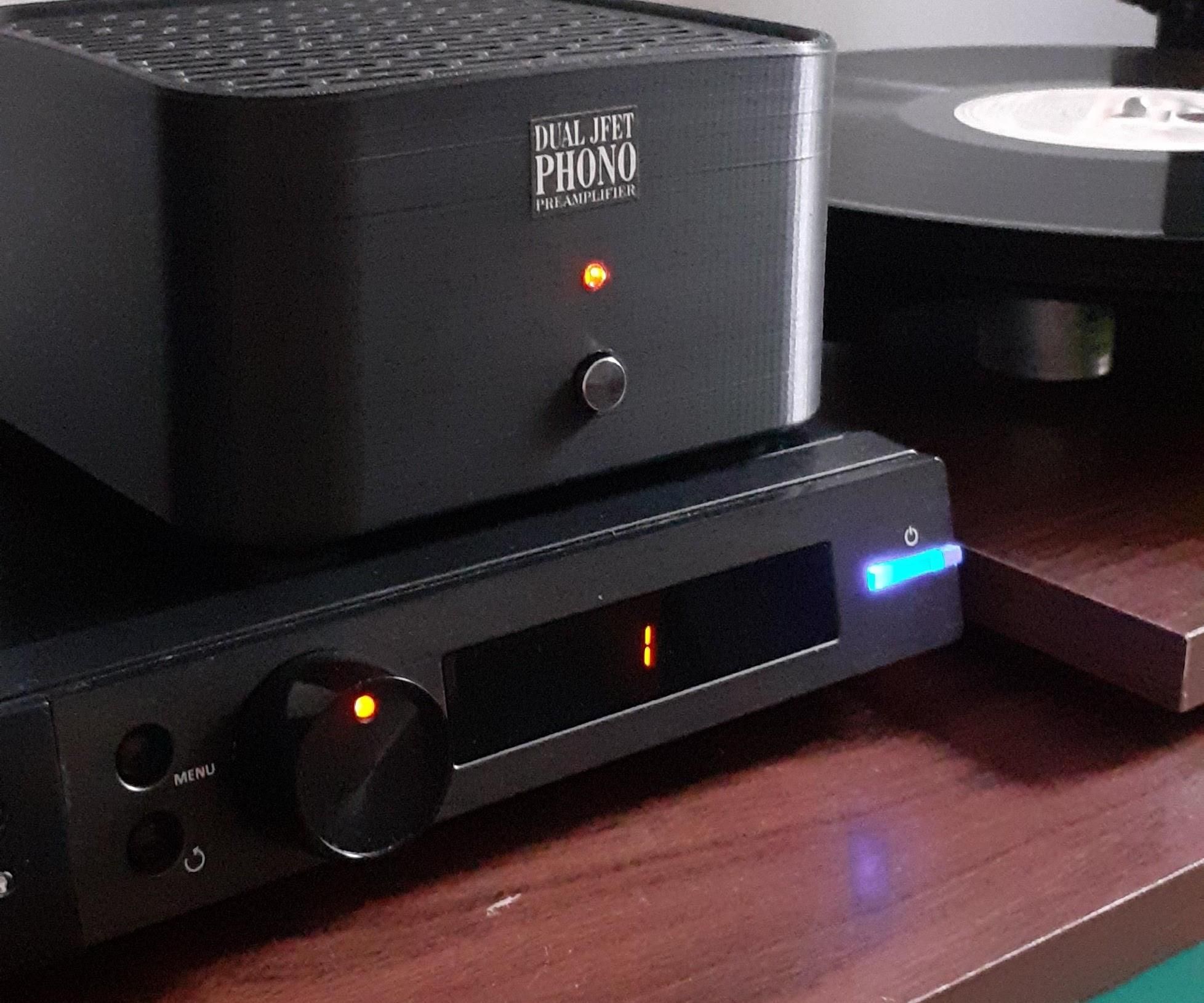 Dual JFET Phono Preamp - Pré-amplificador Para Toca Discos Com Ajustes De Resistência E Capacitância