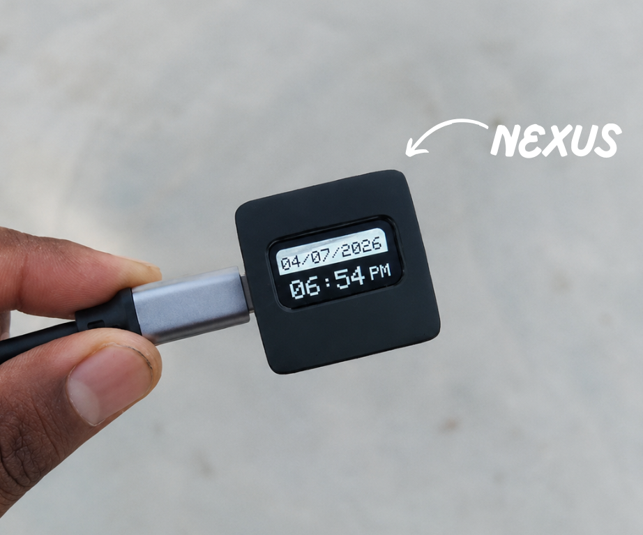 Nexus — a Tiny IoT Desk Clock