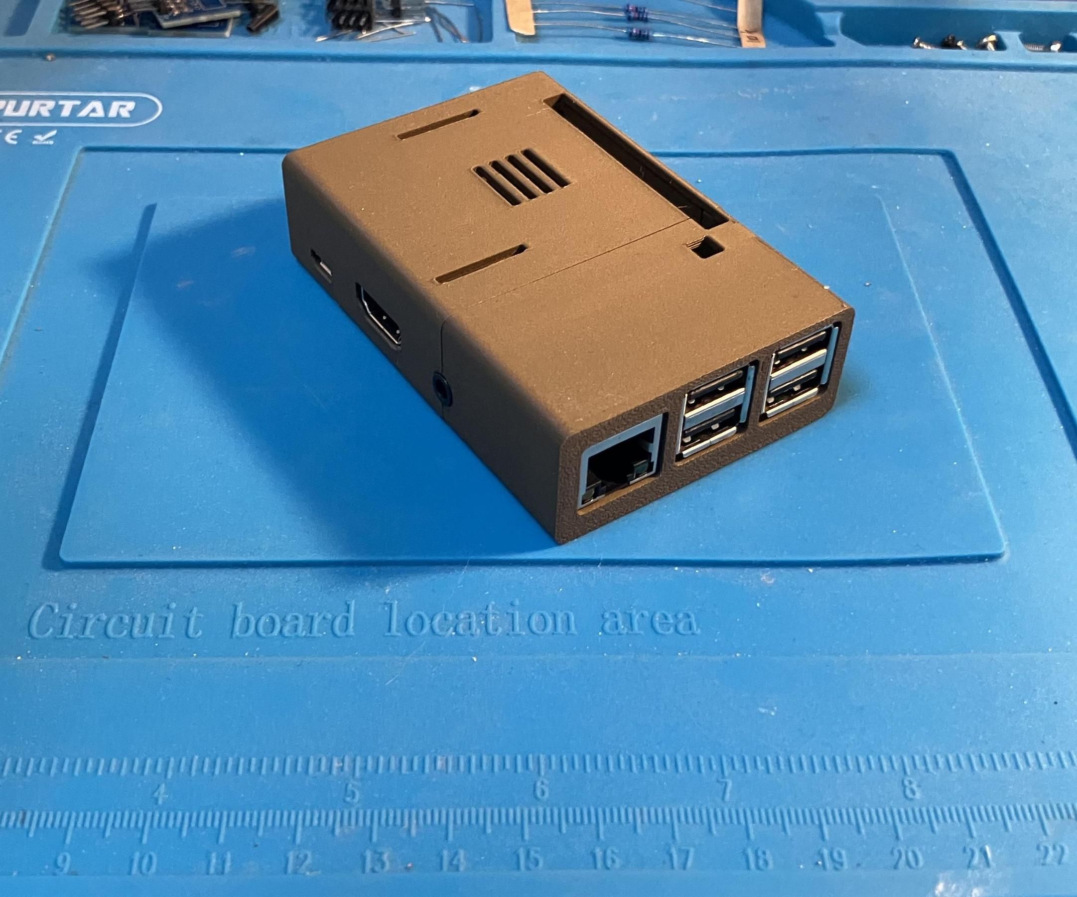 Retro Pi Game Box: a Mini Retro Gaming System Using Raspberry Pi