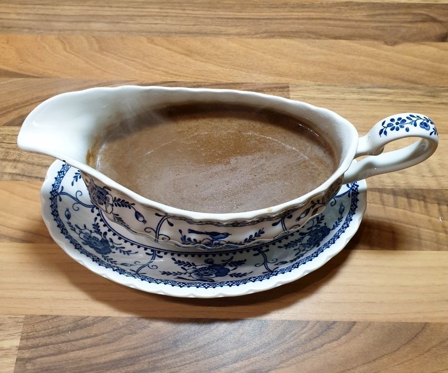 How to Make Olive and Coriander Vegetarian, Vegan and Gluten Free Gravy