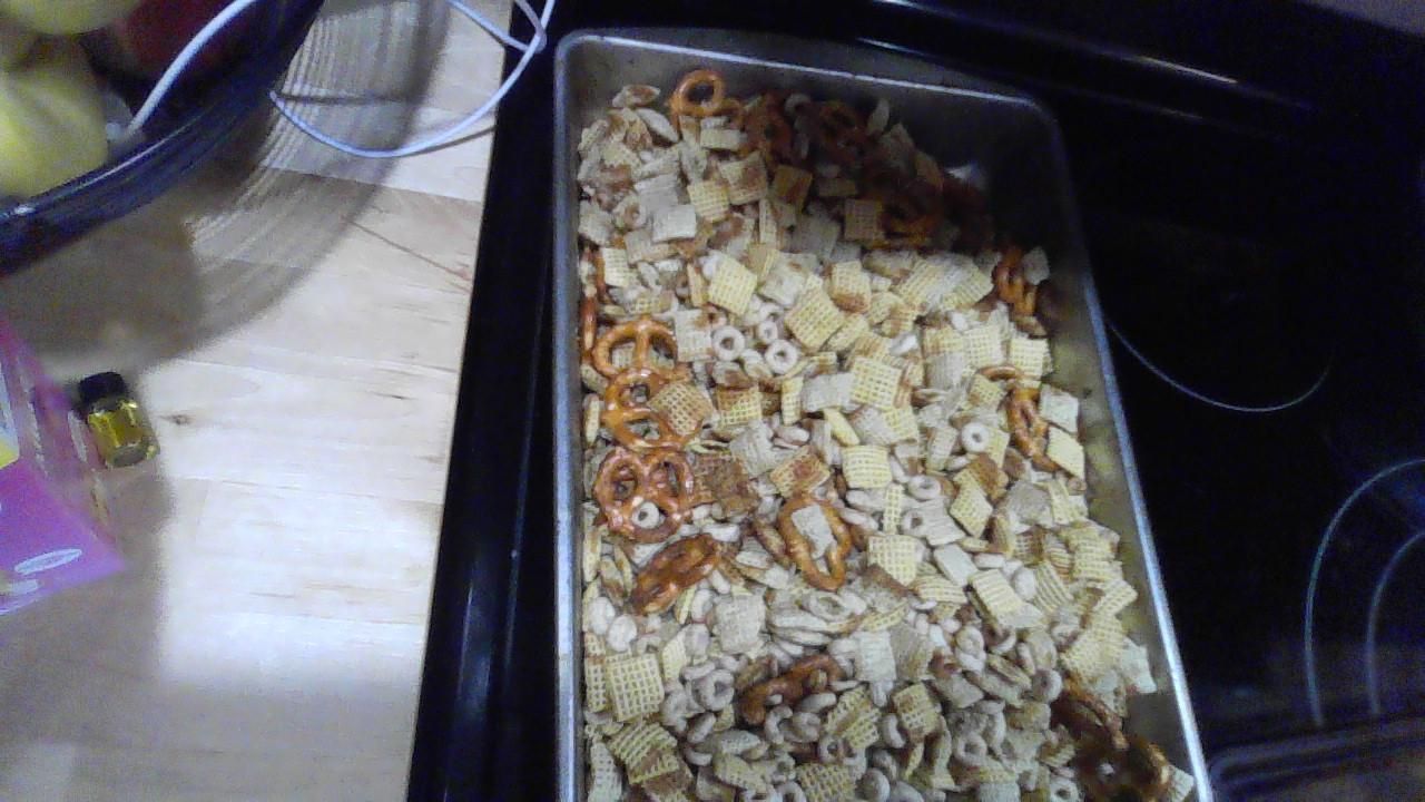 HOW TO MAKE Chexs Mix