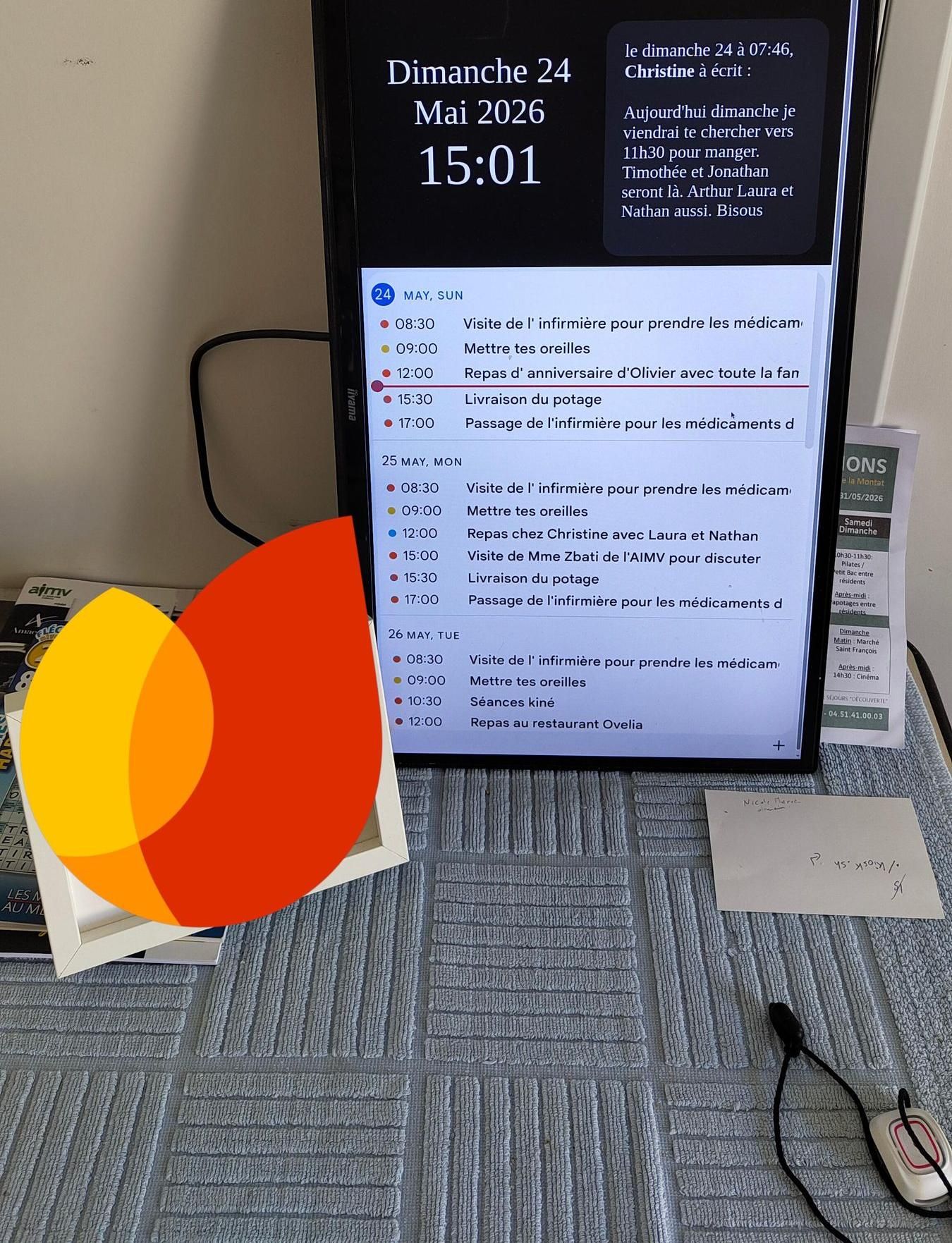 A Connected Calendar Dashboard for My Grandmother