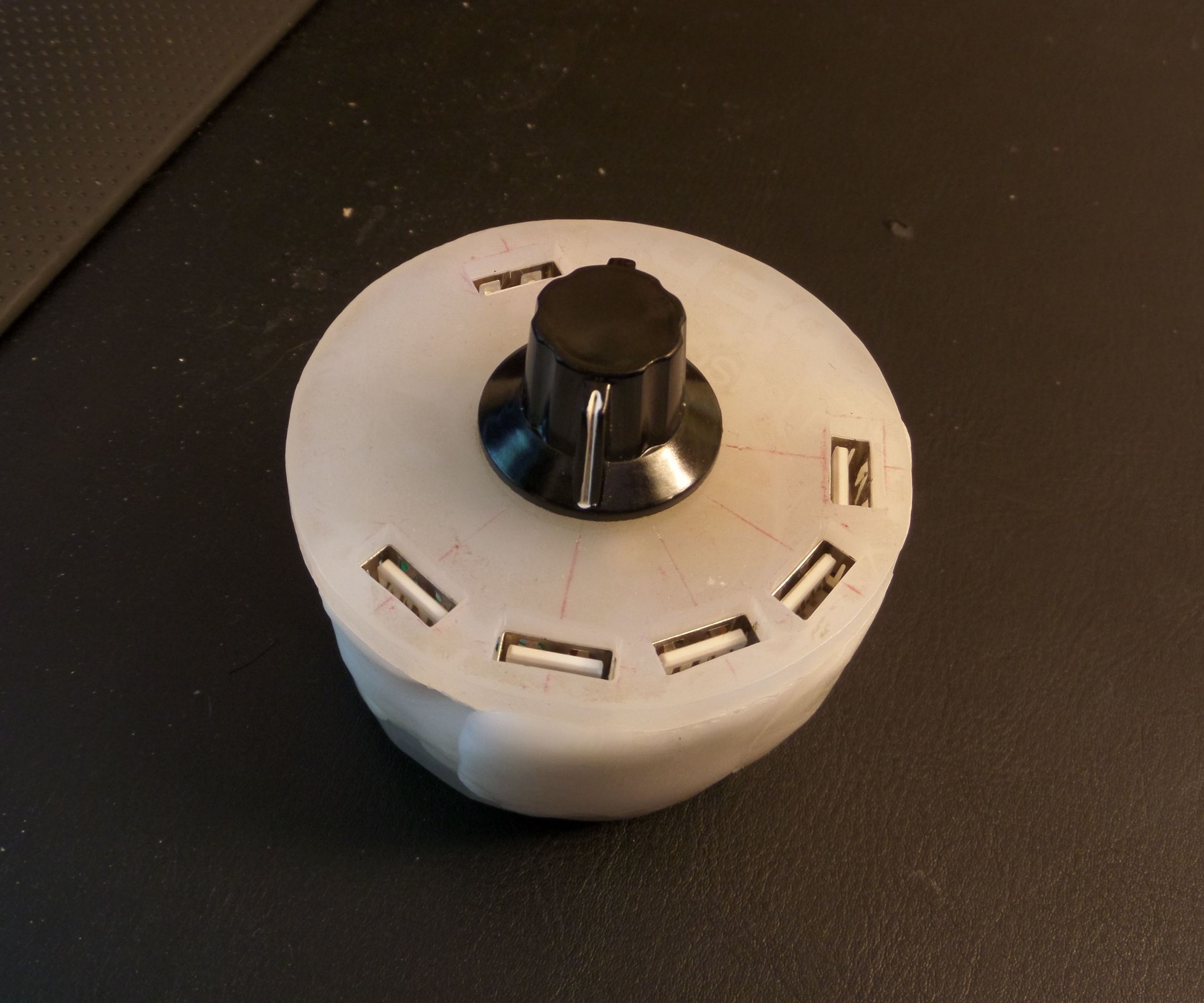 Rotary USB Selector