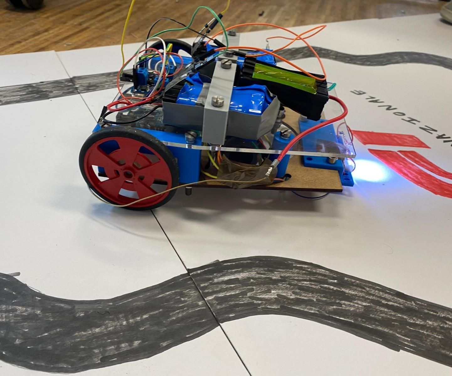 Robot Suiveur De Lignes
