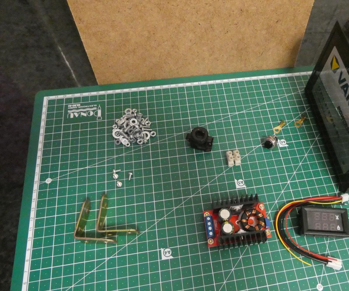 Mobile Power Supply / Jump Starter