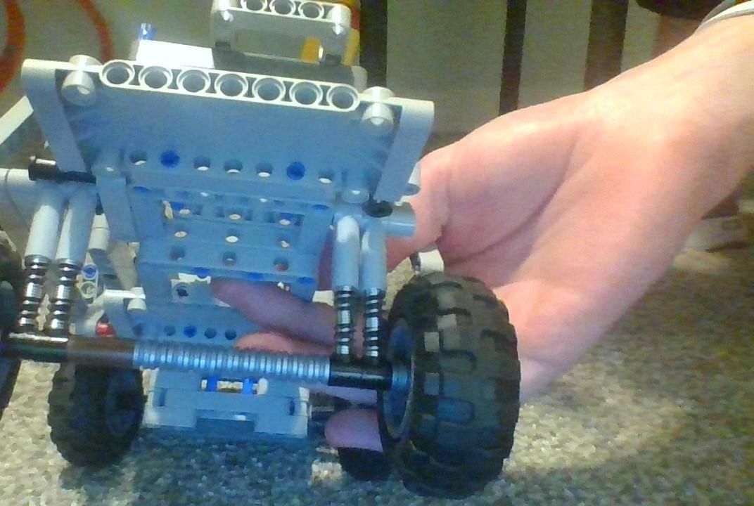 Lego Technic Tesla Cybertruck