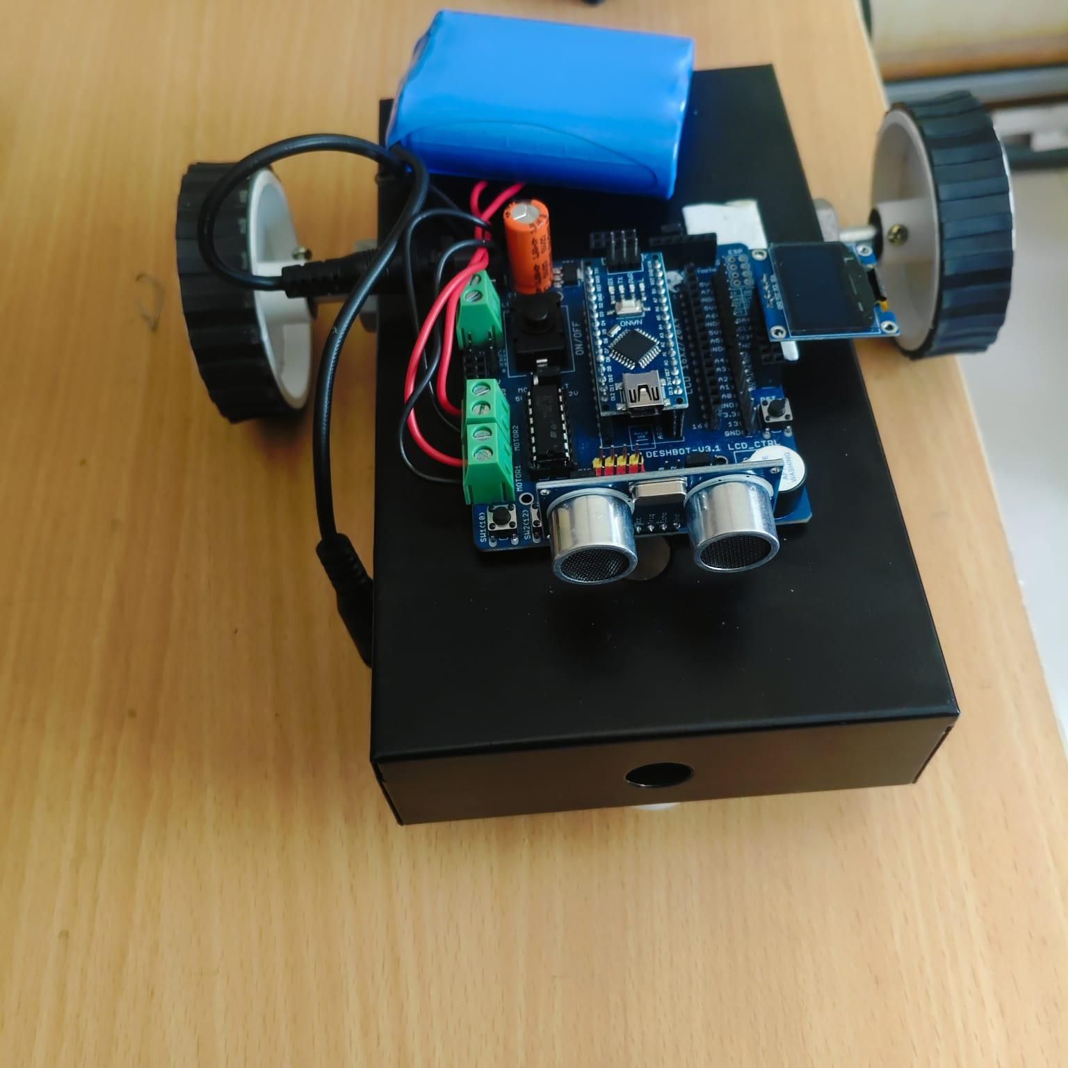 DESHBOT Shield – Beginner's Obstacle Avoiding Robot