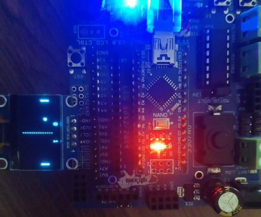 OLED PONG GAME
