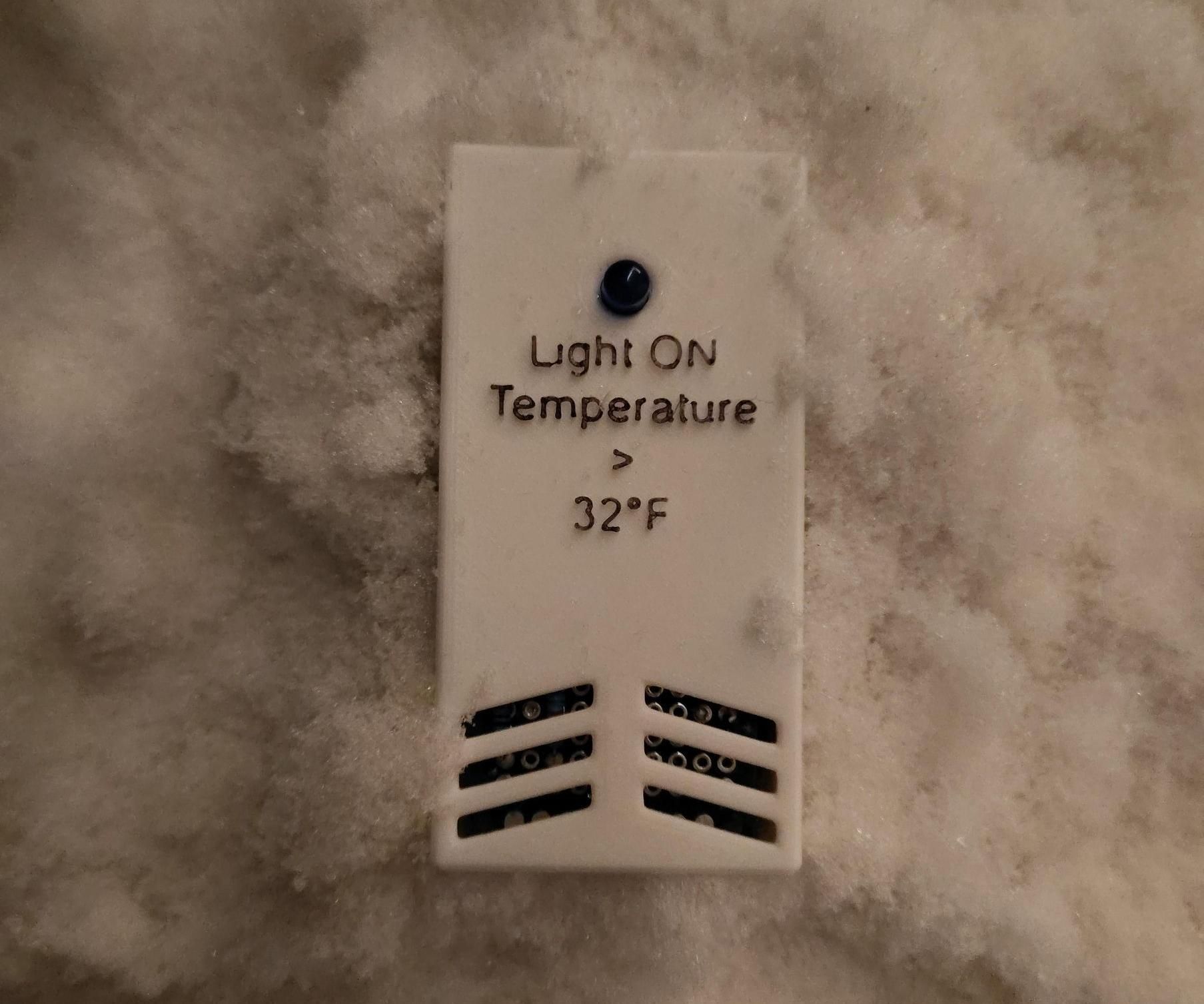Simple Temperature Alarm System (Has No Microcontroller Just Basic Electronics)