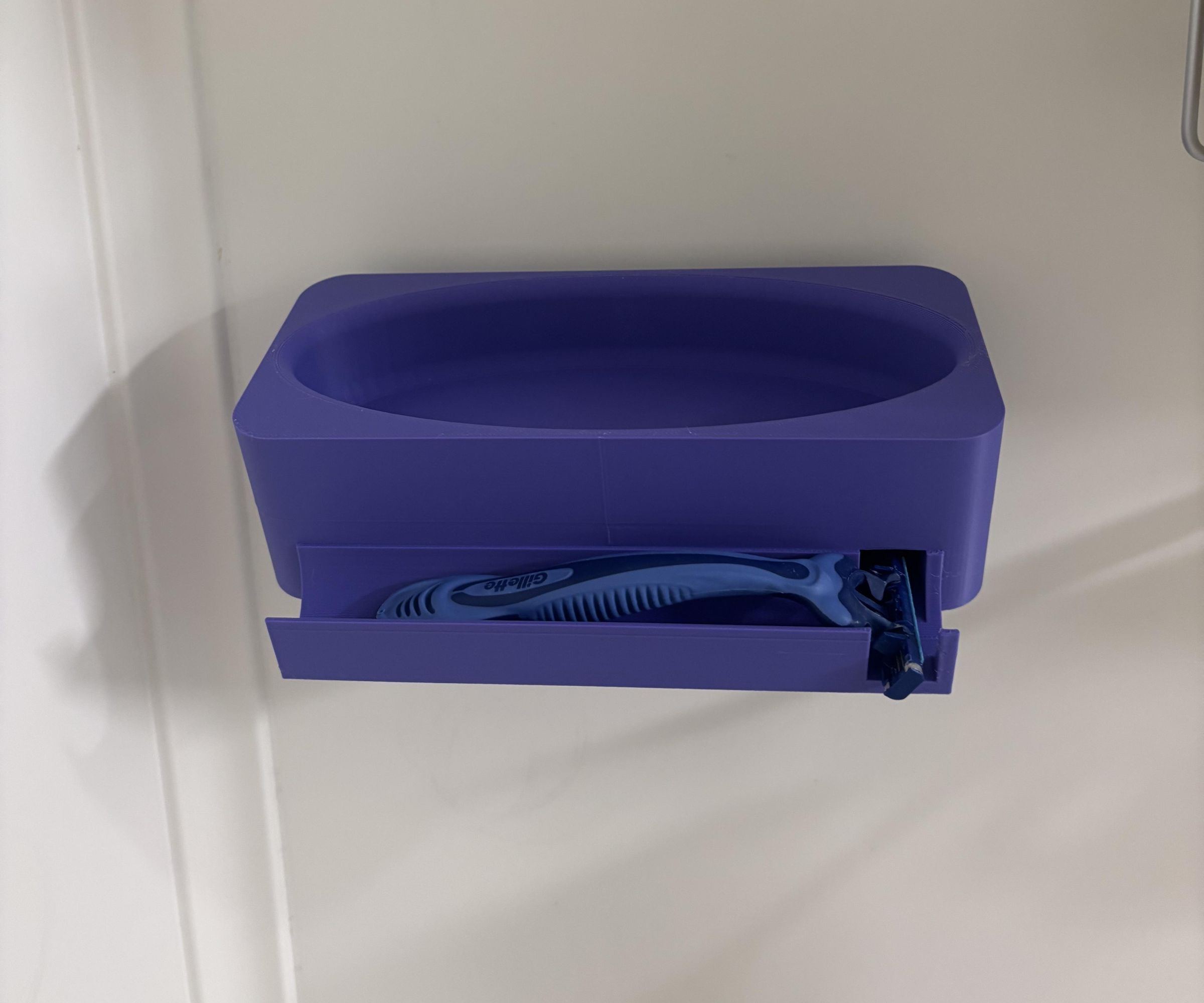 Print, Stick, Shower: the Ultimate 3D Printed Soap & Razor Holder