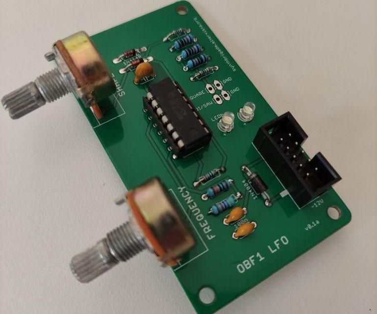 Variable Waveshape Low Frequency Oscillator