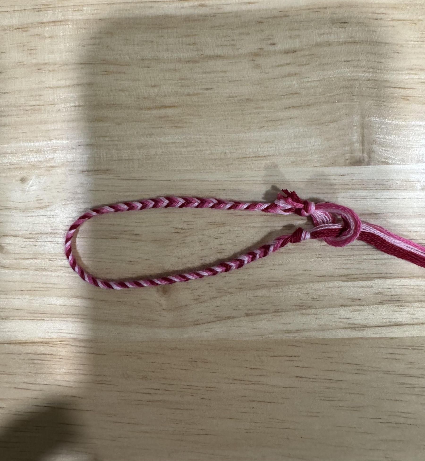 Fishtail Friendship Bracelet