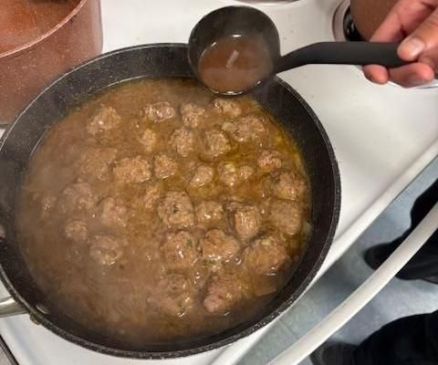 Rosa's Meat Gravy