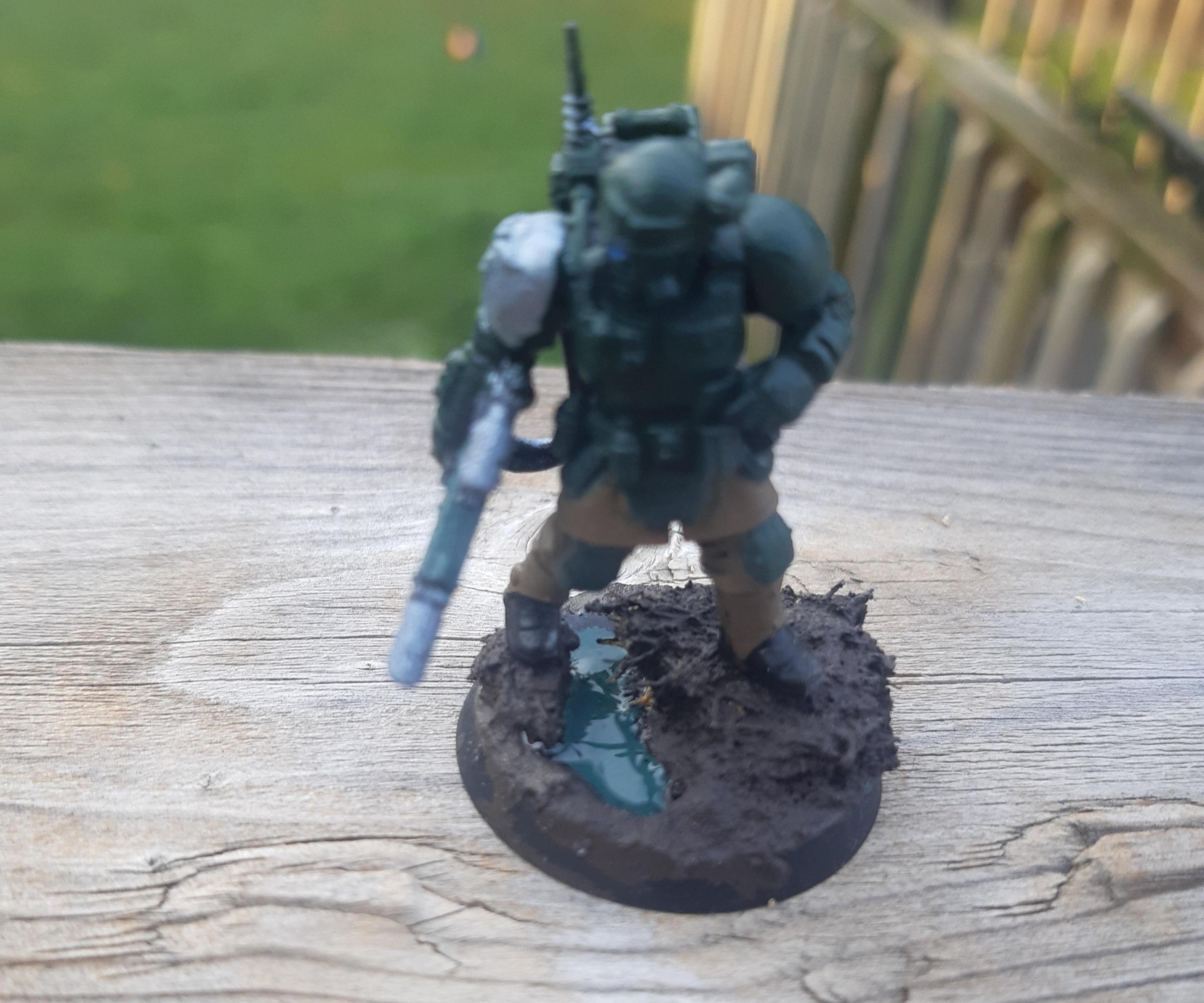 How to Make a Muddy Base With Cork And… Puddles!